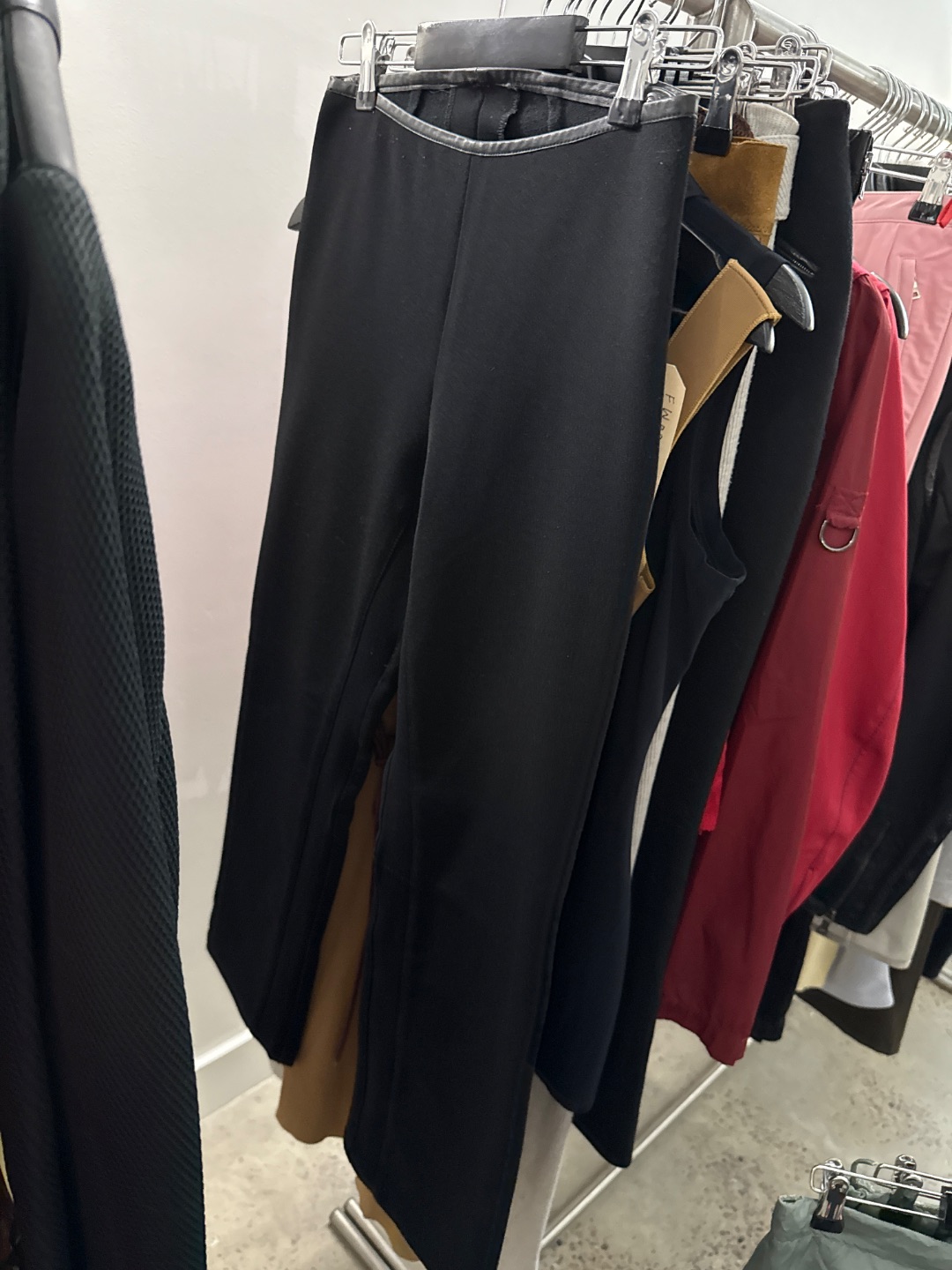 594723da-e831-4d42-a299-bc5e2e0e5ce1