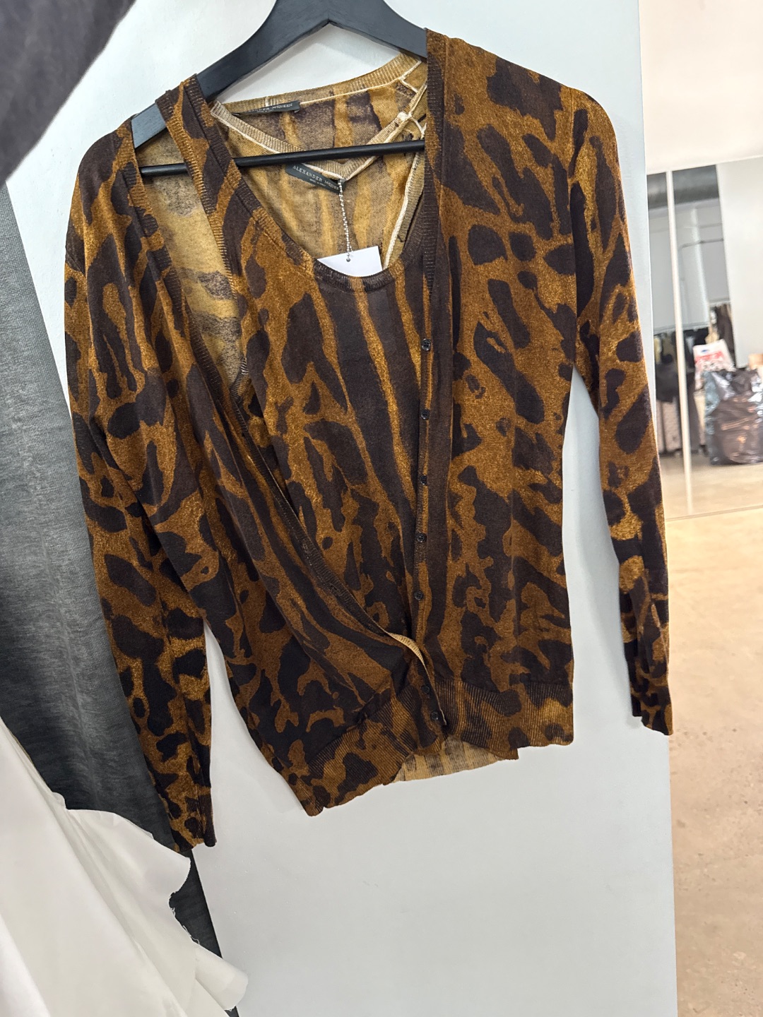 a1e74c48-123c-4c2c-89bd-76f008cd5b27