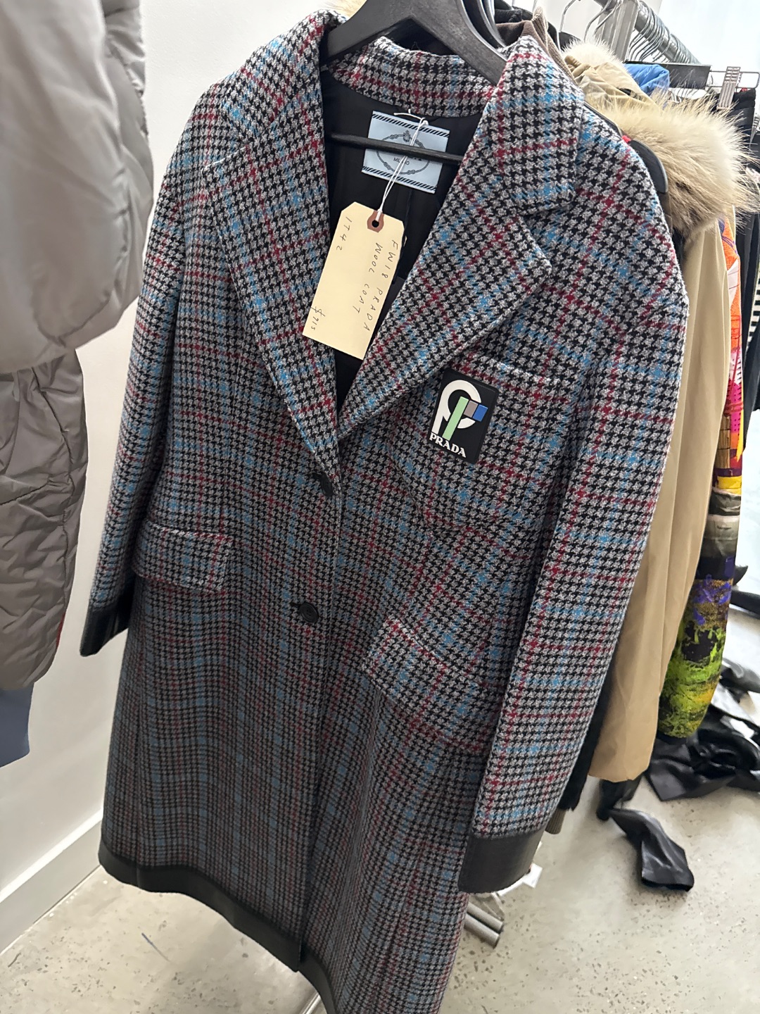 e215ec0e-285f-49ad-ba09-c1a567800a7e