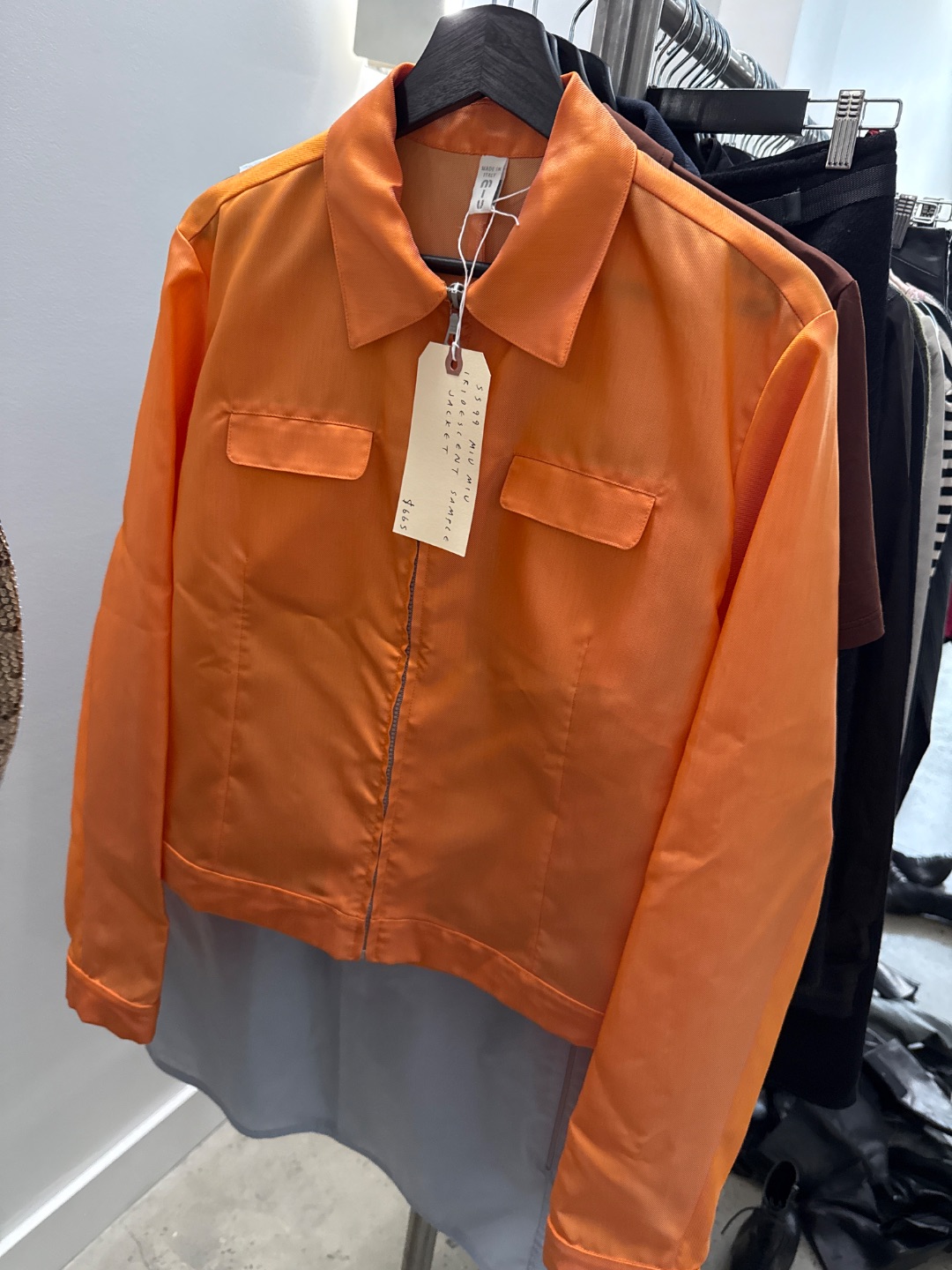 e374c6c8-4373-451c-be1d-9cf61f70d953