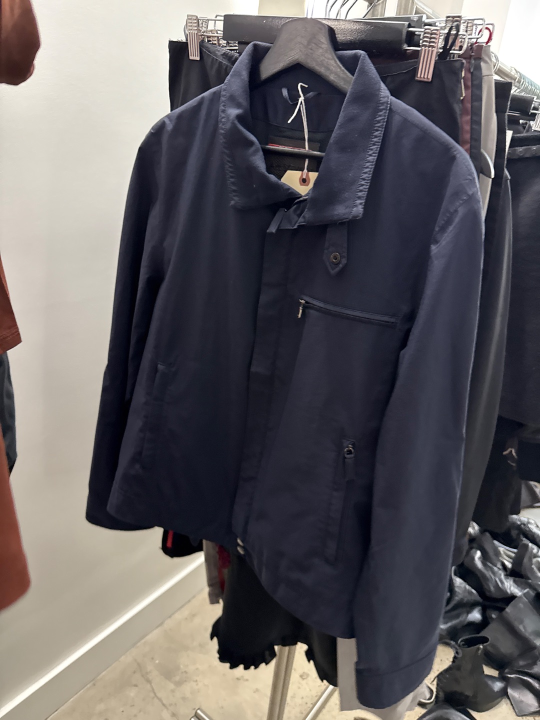 e9c922ab-4be1-4827-872e-e59ef0c04c0c