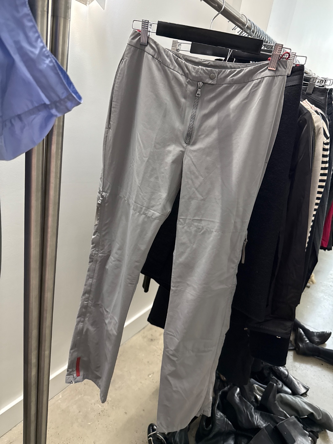 c8b5fa1d-0630-4f4c-9de9-fae49a1f8e36