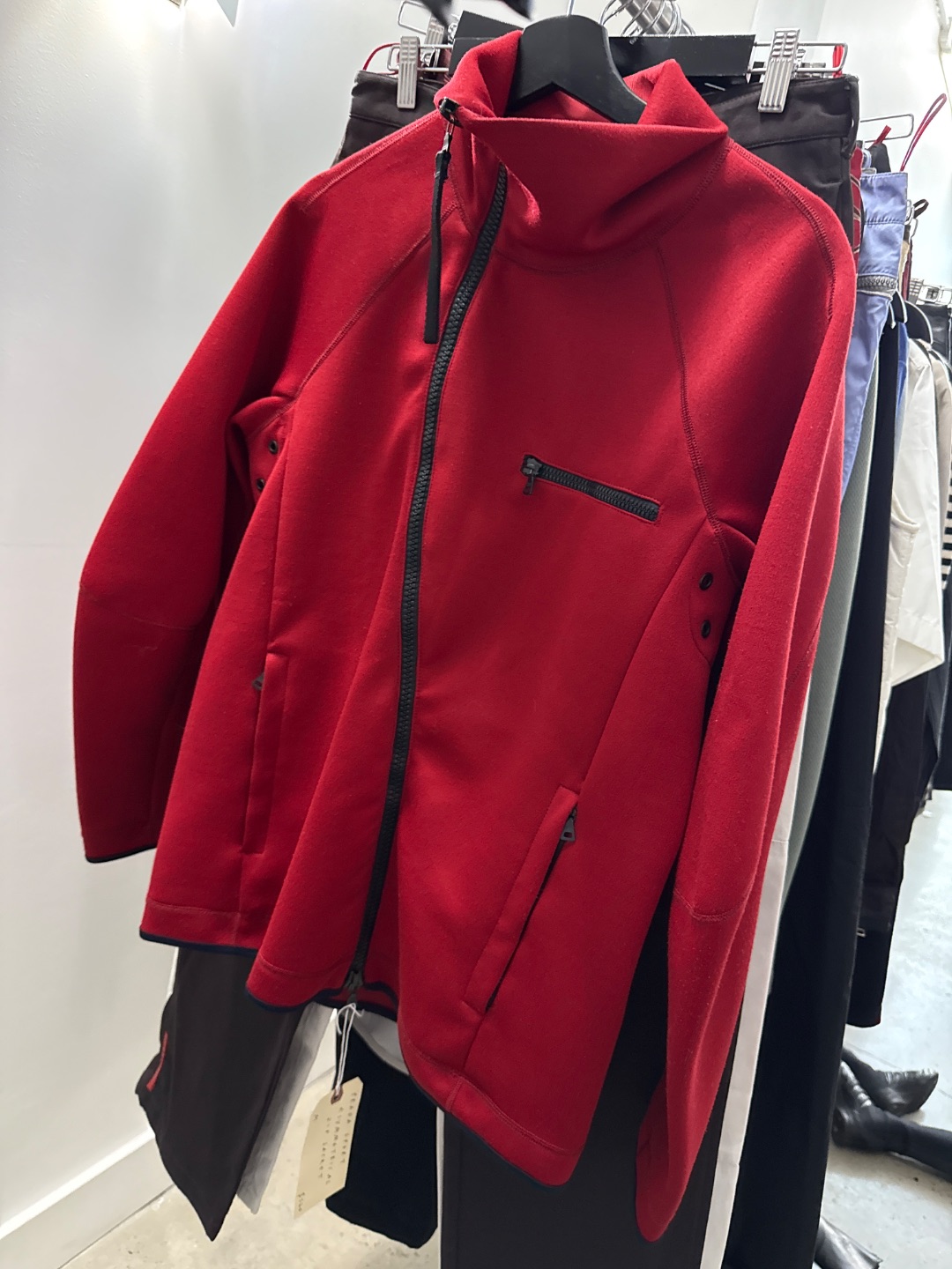 2a7f7a29-ab89-43b6-a08d-5f18578f2e08