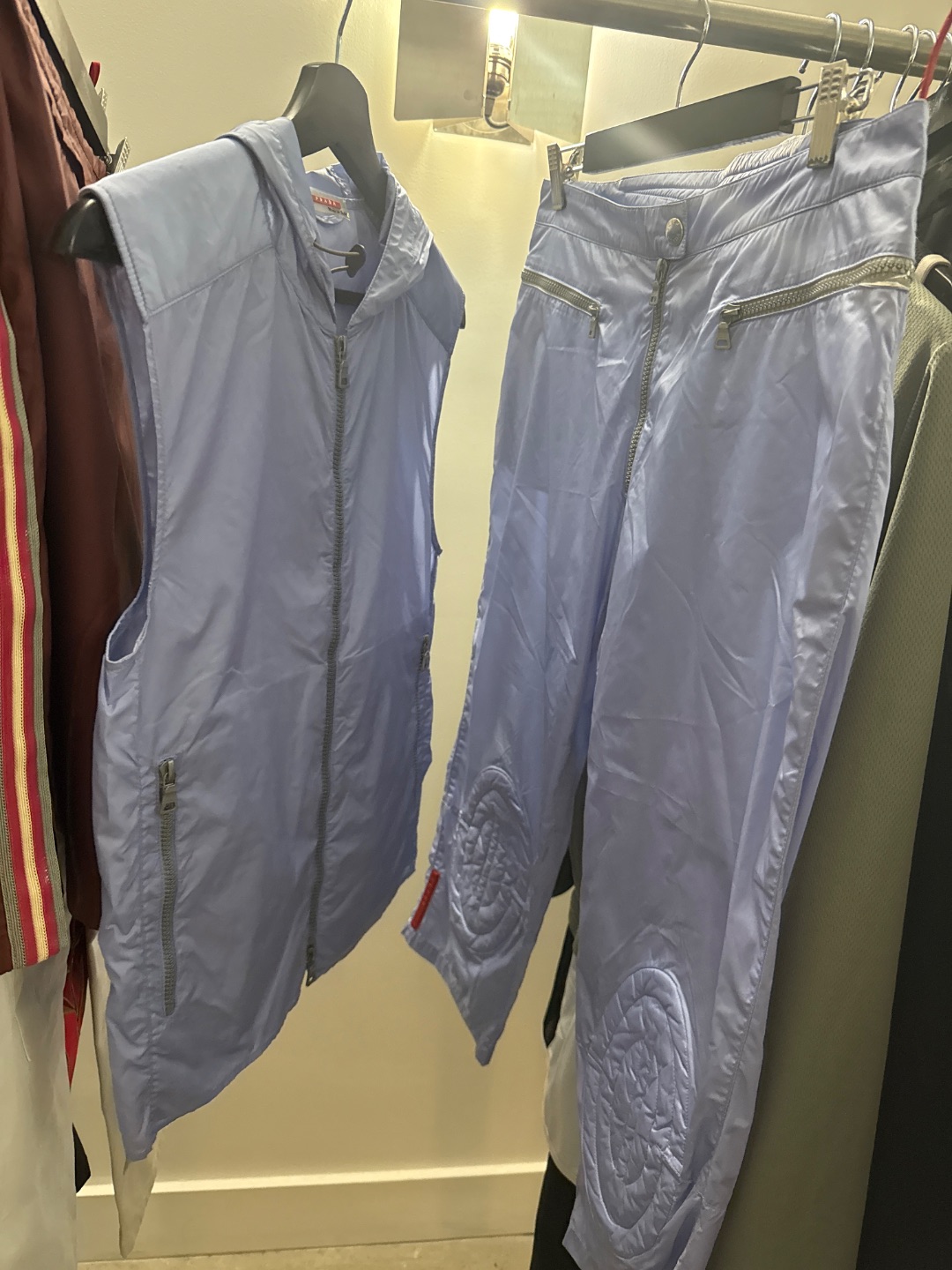 c8f2ae43-f127-45a7-a16a-756b79c0f956