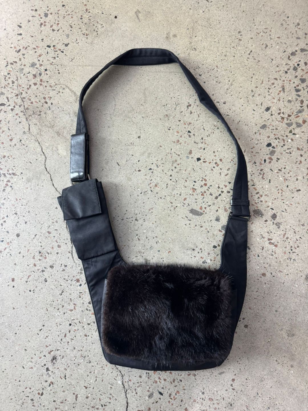 dccc09c9-b852-42d7-8105-80dfc36befd1