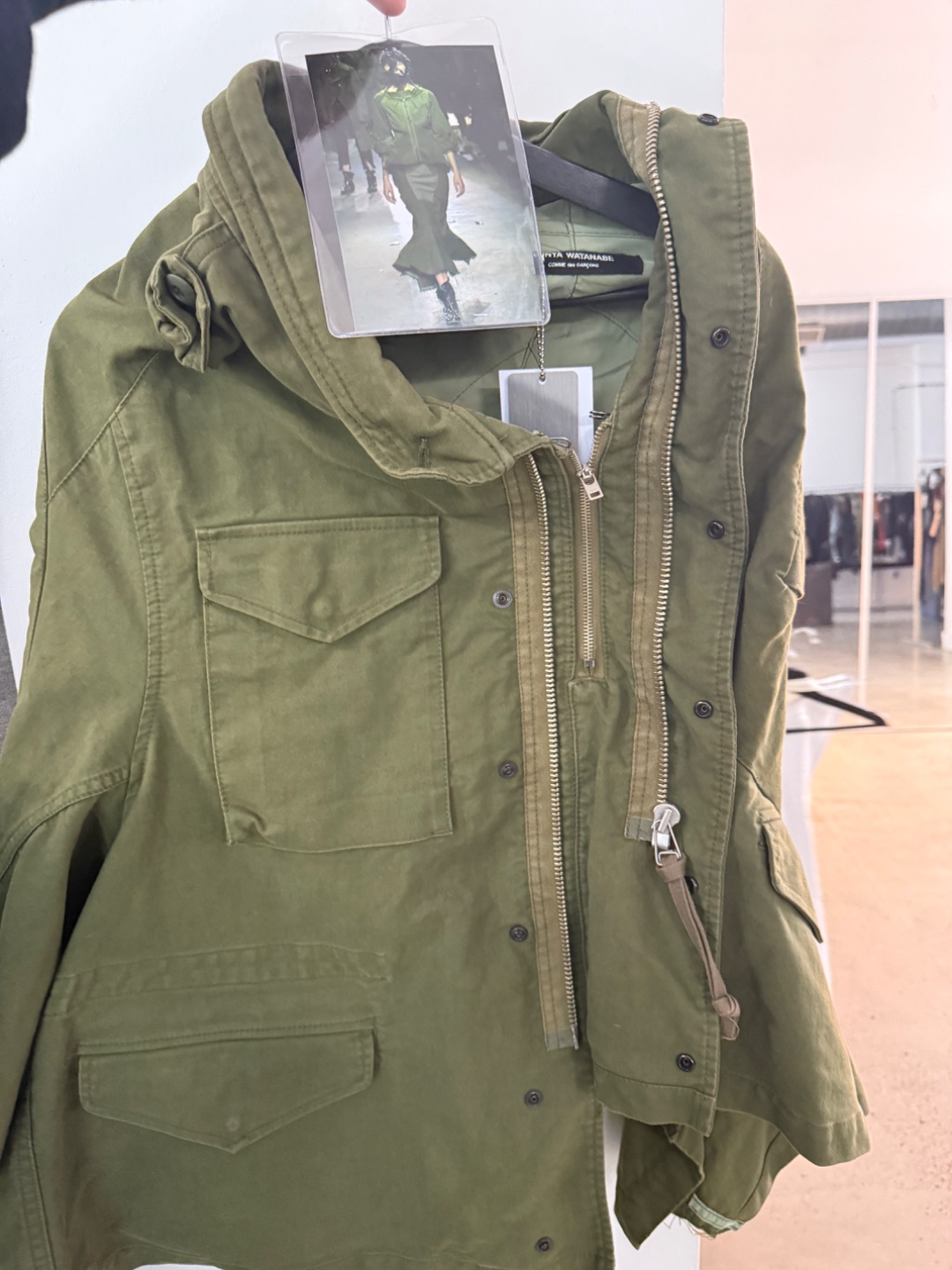 5f29f560-acef-4c66-8cd9-406e6d60b999