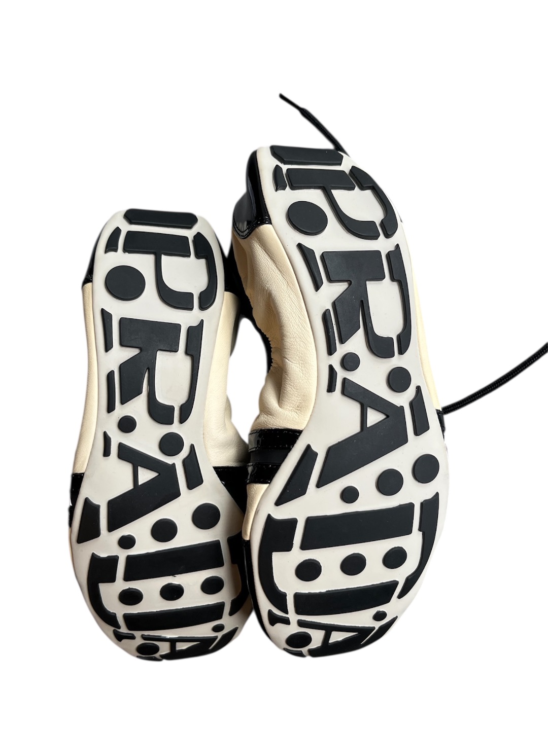 Thumbnail 2fde8db5-eb4b-44a3-8dbe-1e97fd373ec8