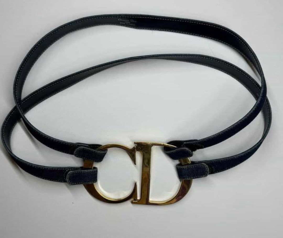 Thumbnail e9e30b2b-232a-4fda-8a9b-c4486f109c6d