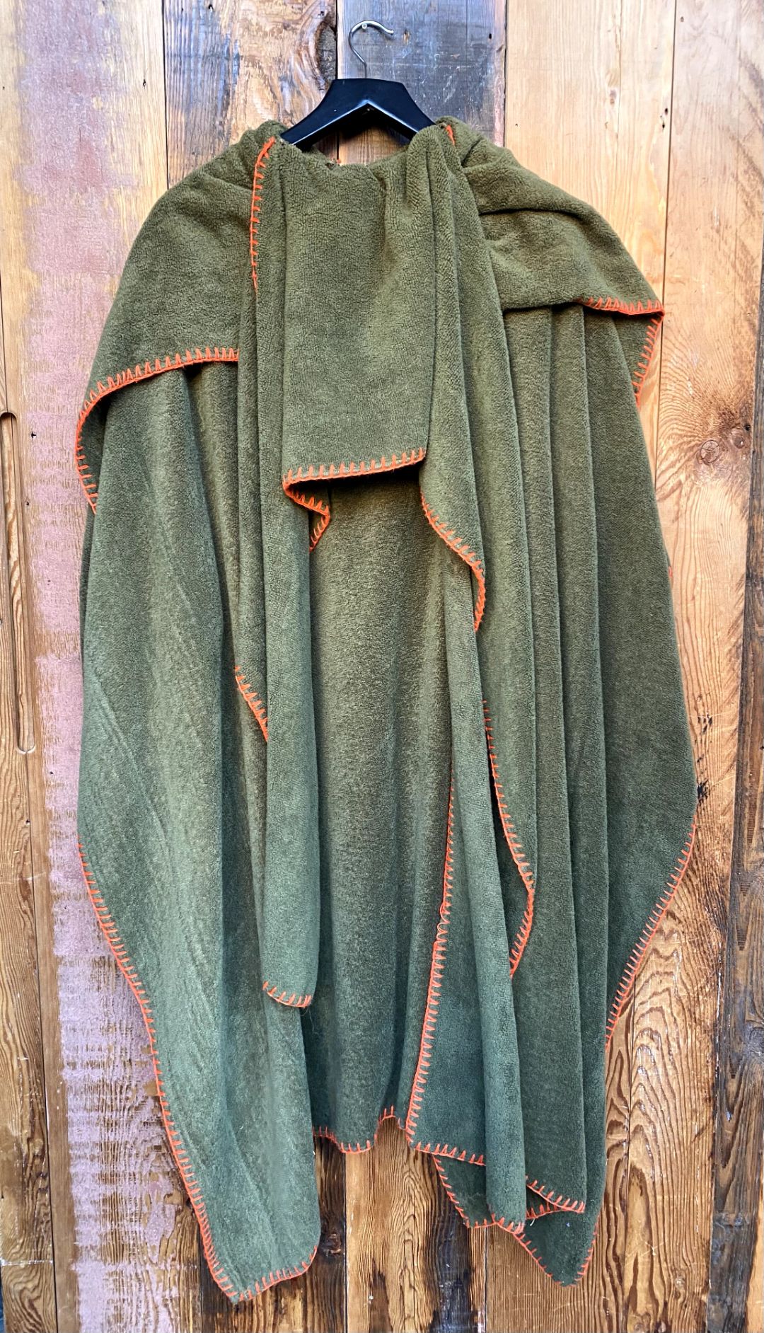 Thumbnail 9ad3fbc9-ad05-40ba-8c8c-a7b5de18644e