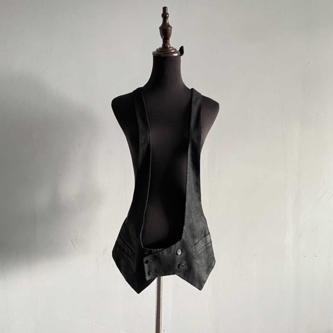 SS2012 Ann Demeulemeester Leather Sample Vest Ho by ANN DEMEULEMEESTER in size ONE SIZE from TOPS category