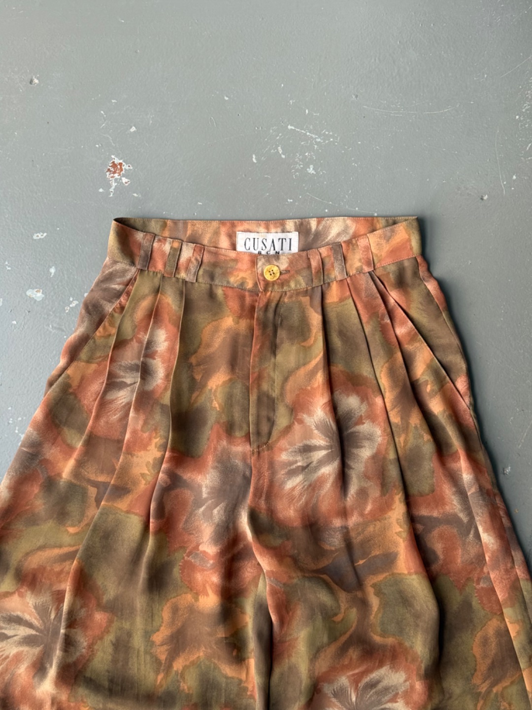 Thumbnail f1c0cc6f-9d8e-439a-b643-94f5e13ecbf1