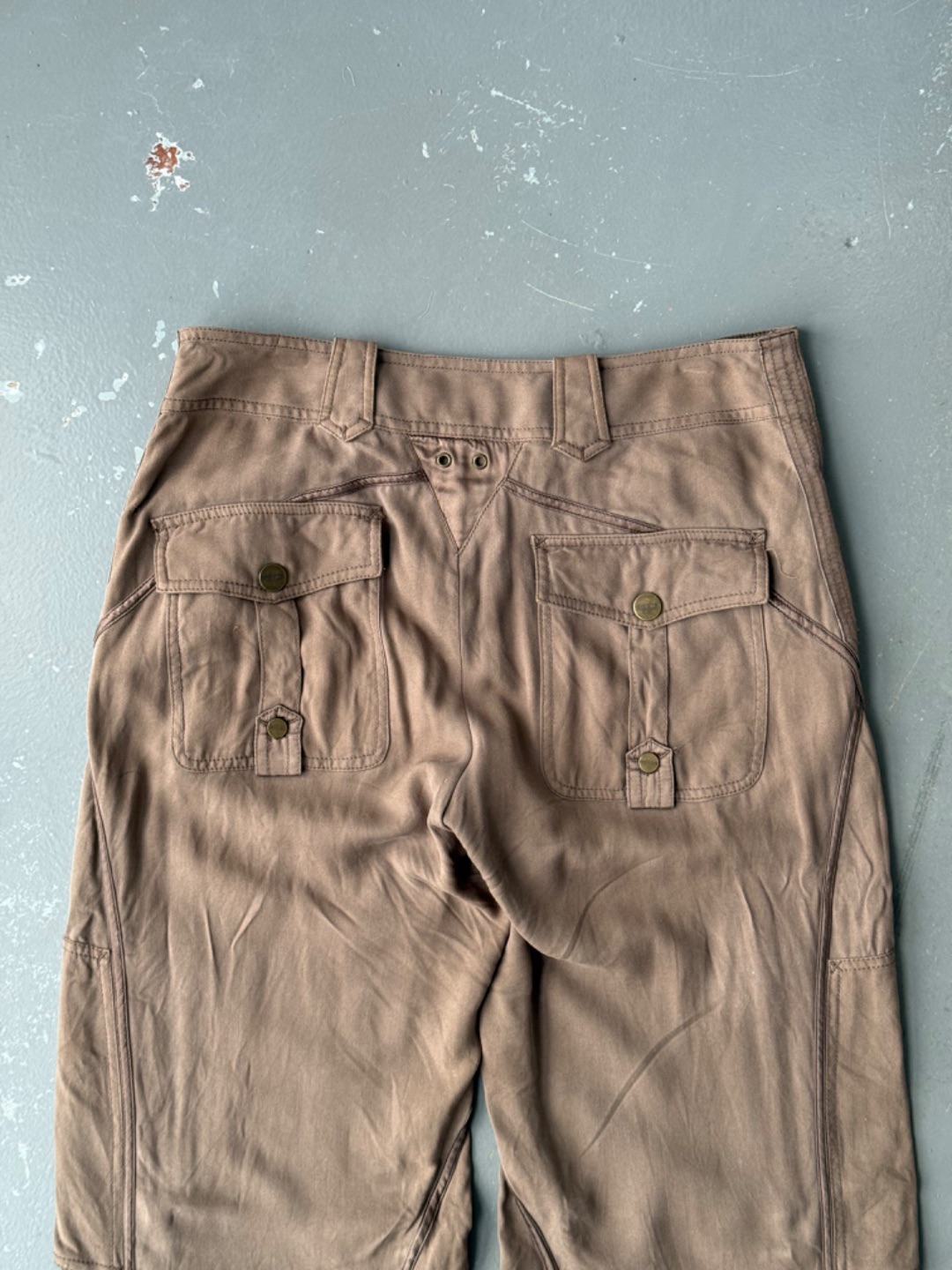 Thumbnail 8d0936e1-d4f9-45cf-88e6-1dec550099e0