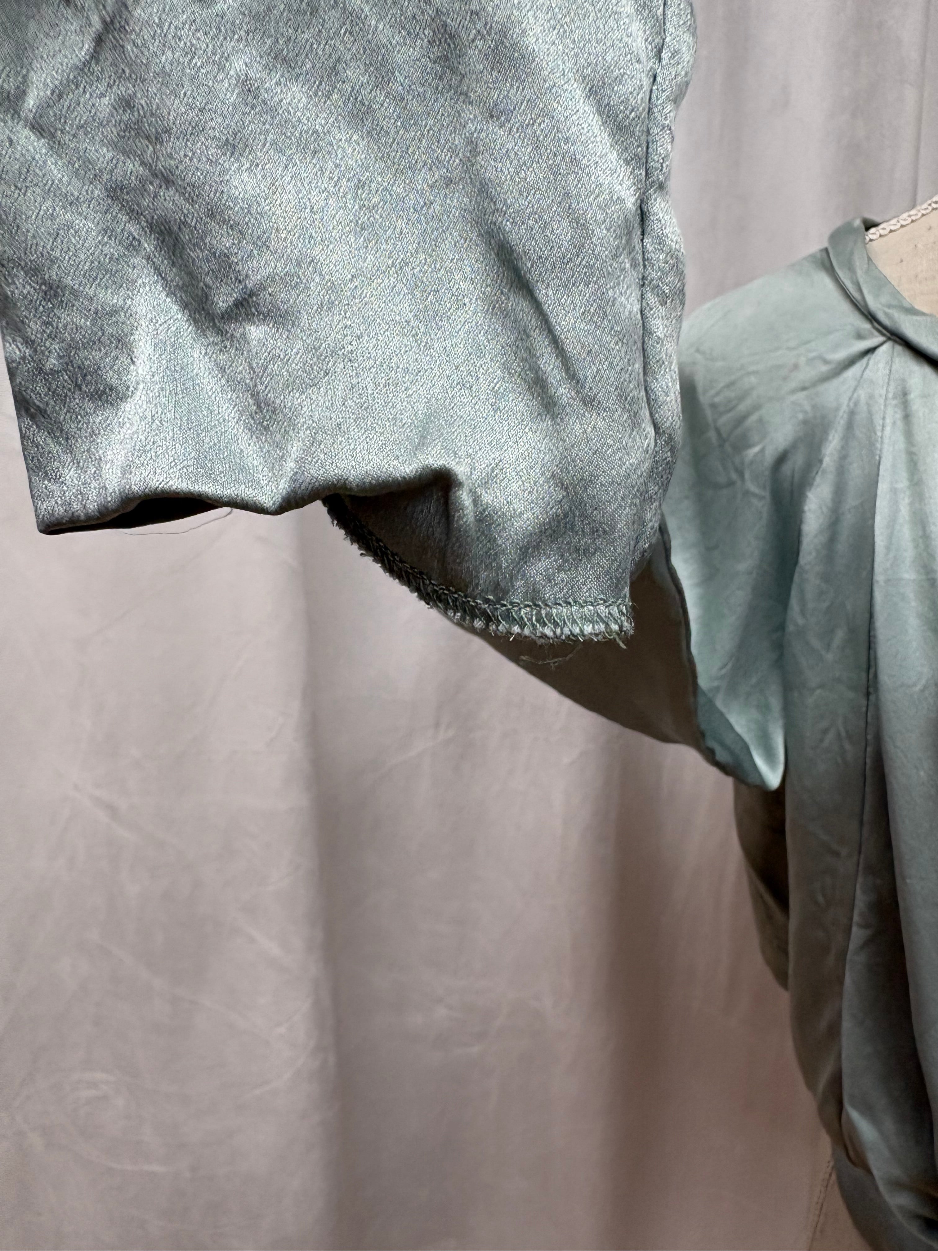 Thumbnail 36f3a243-5b0c-414f-833c-ee28624f823c