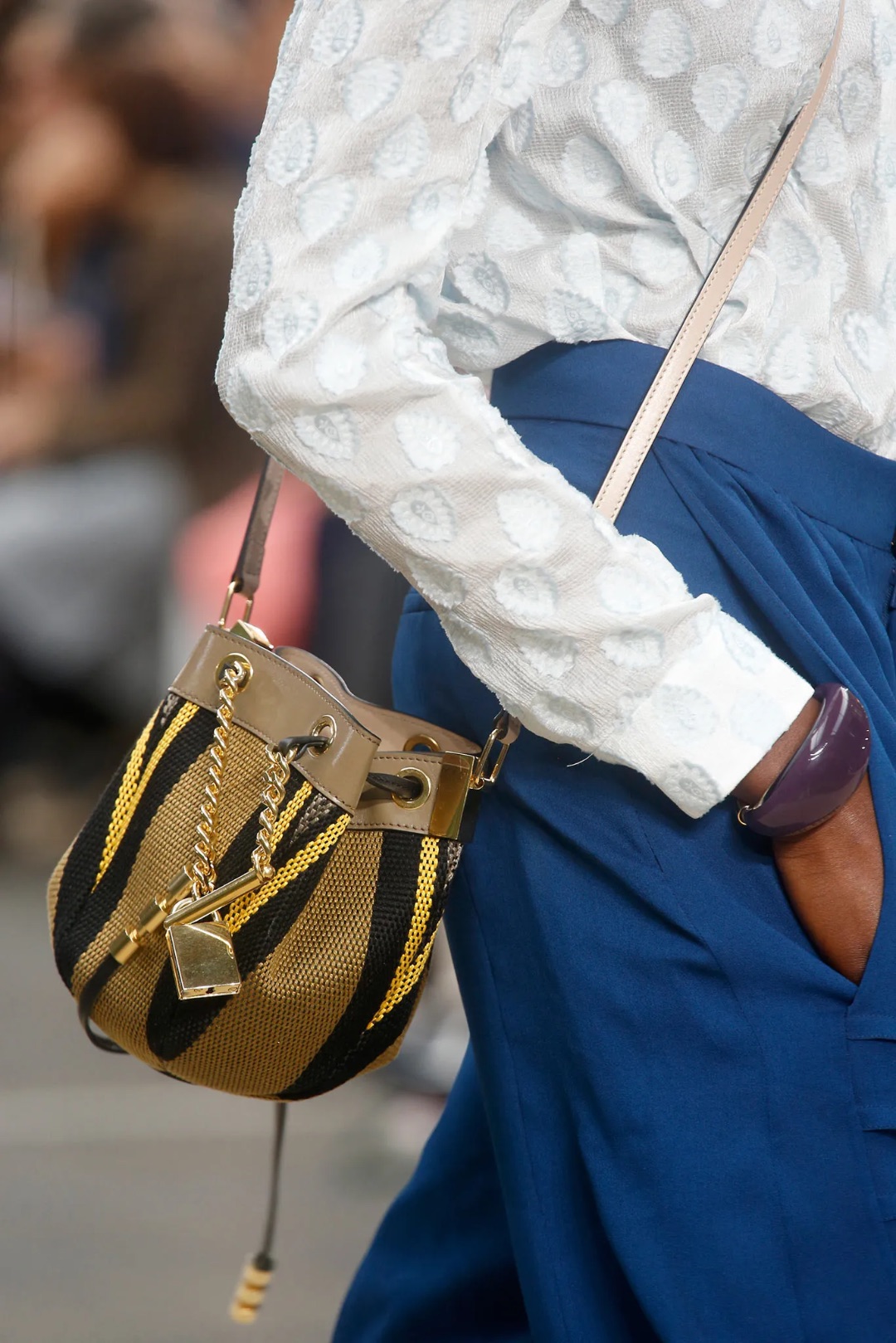 Thumbnail a266db11-14a7-48fc-92c2-08e9e0a18cb3