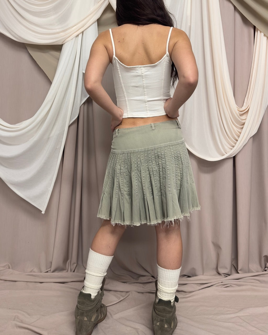 Thumbnail 986c7dcb-35fe-4fea-a74a-76e82b0209f5