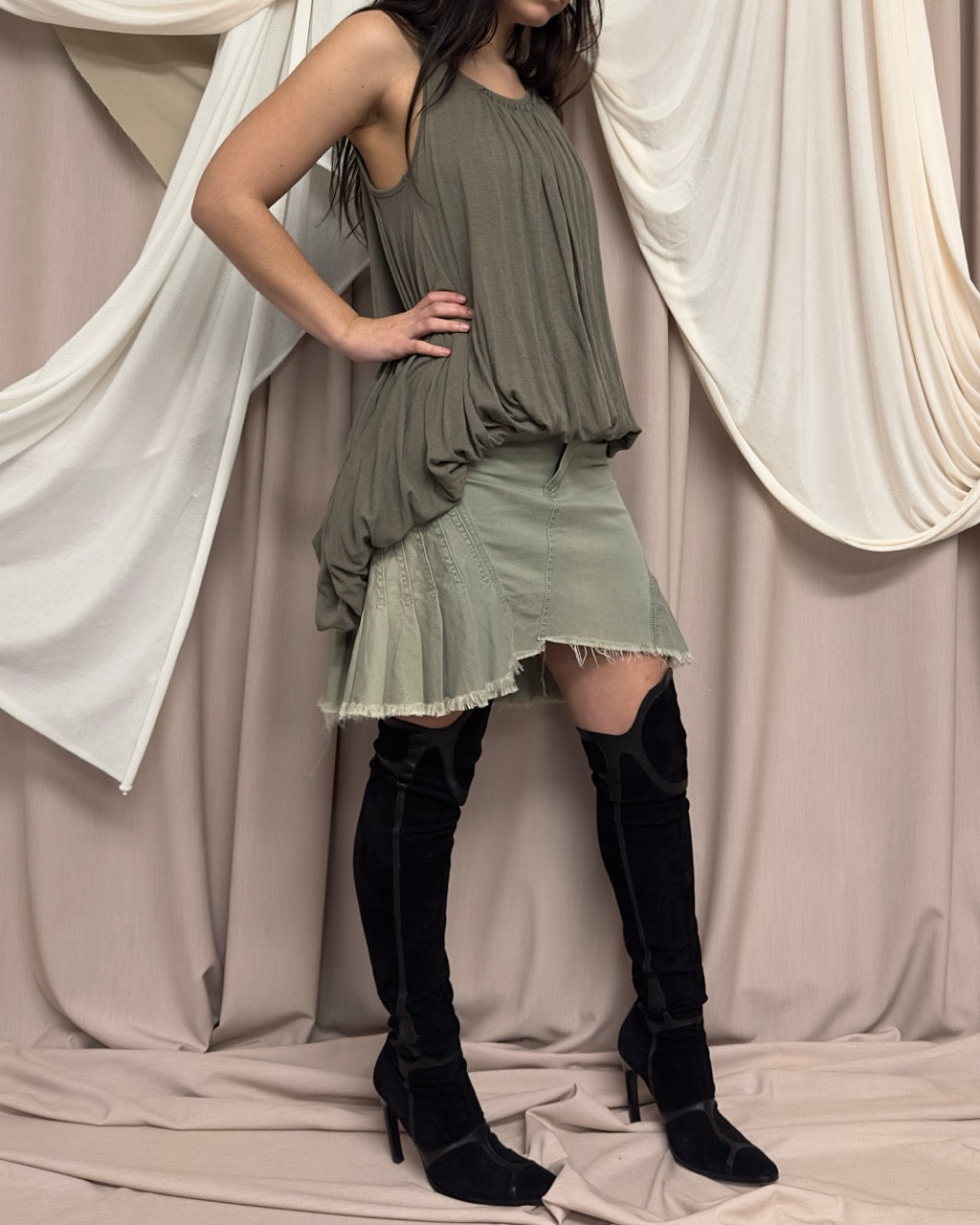 Thumbnail adae71f0-2dec-469b-8cf1-90374b210df7