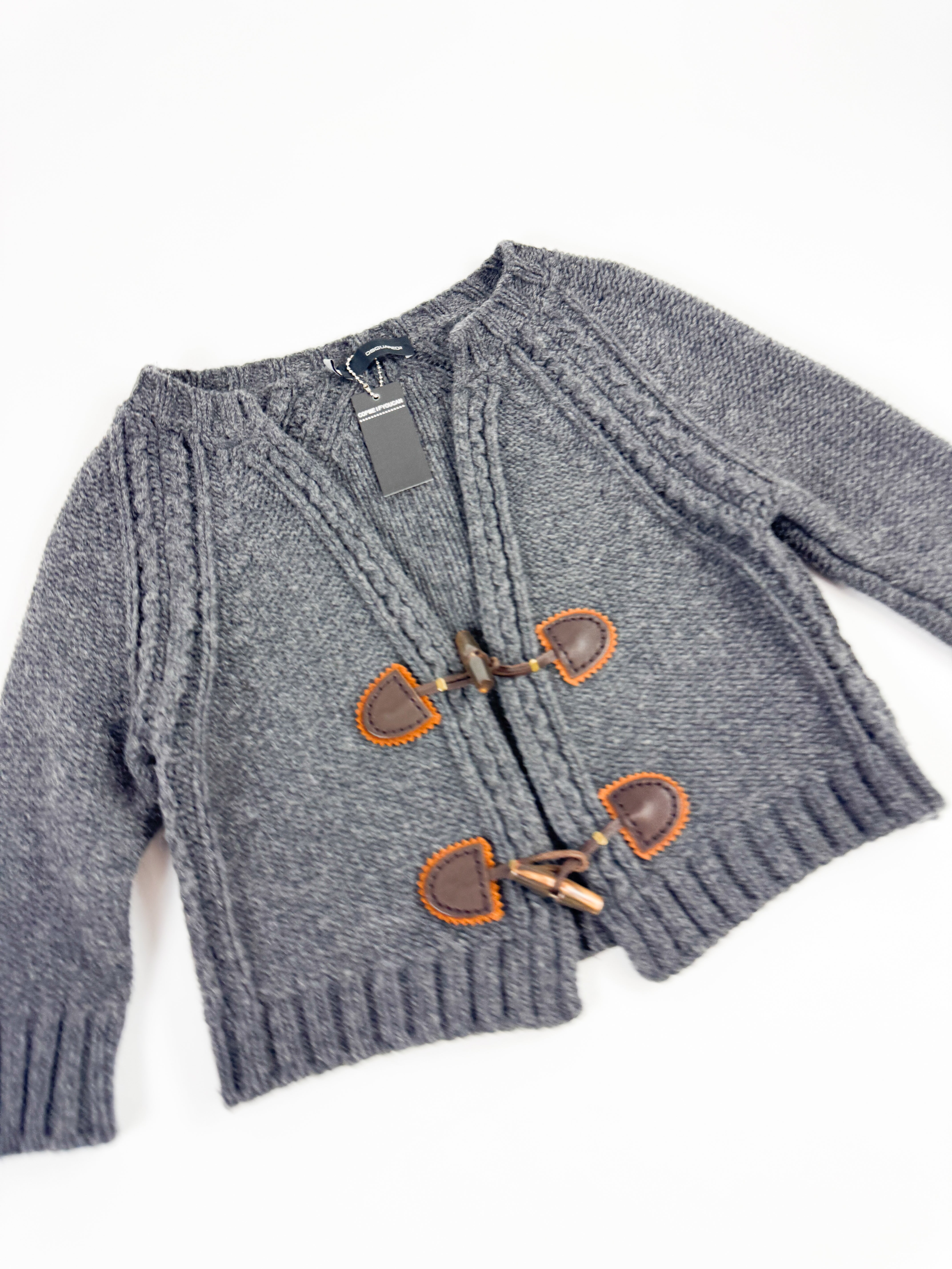 Thumbnail 261860b5-2edb-46d8-a279-d524e3200c73