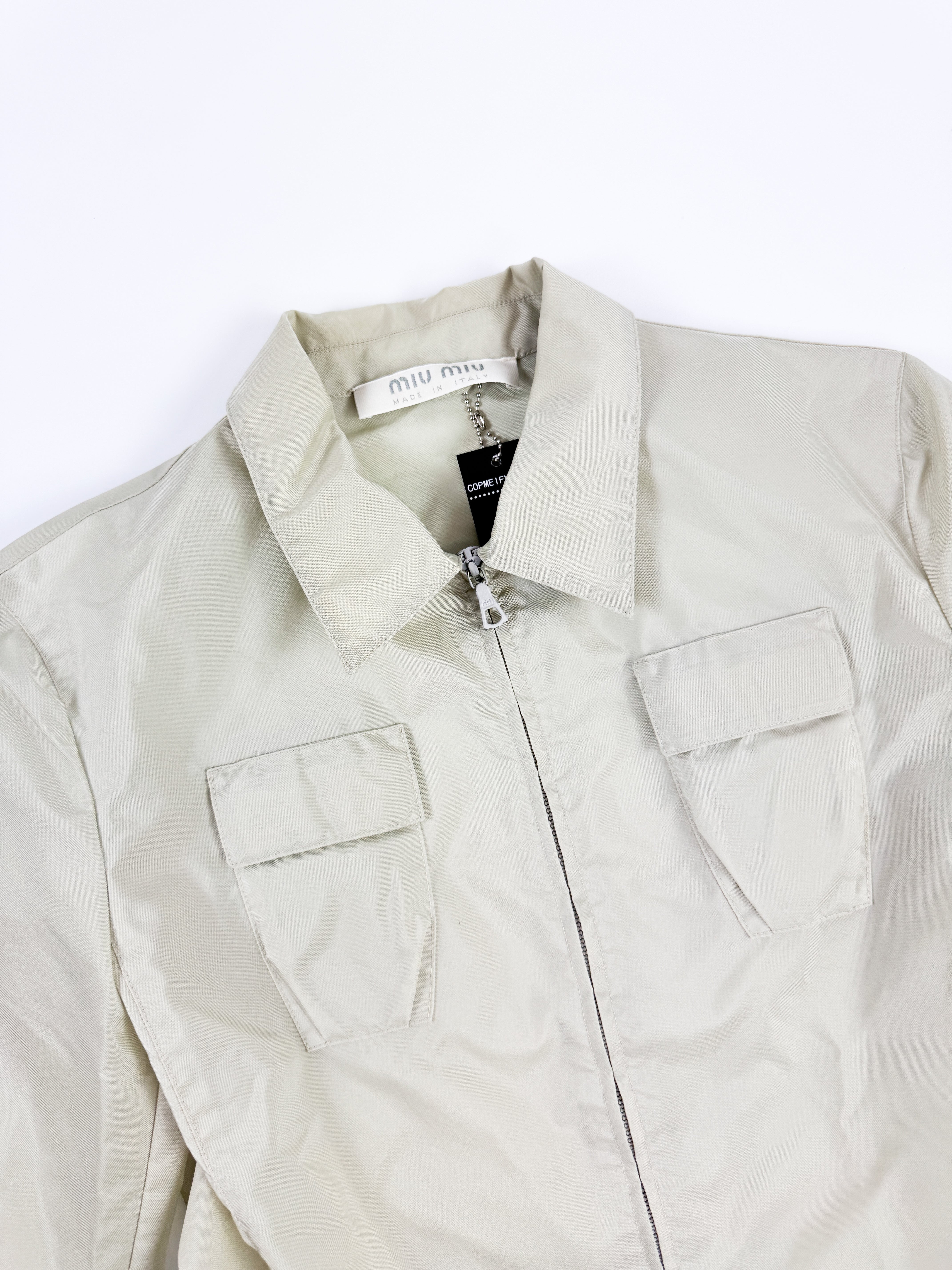 Thumbnail 79052f86-5e2c-4c11-a3c1-fb25e8e6f132