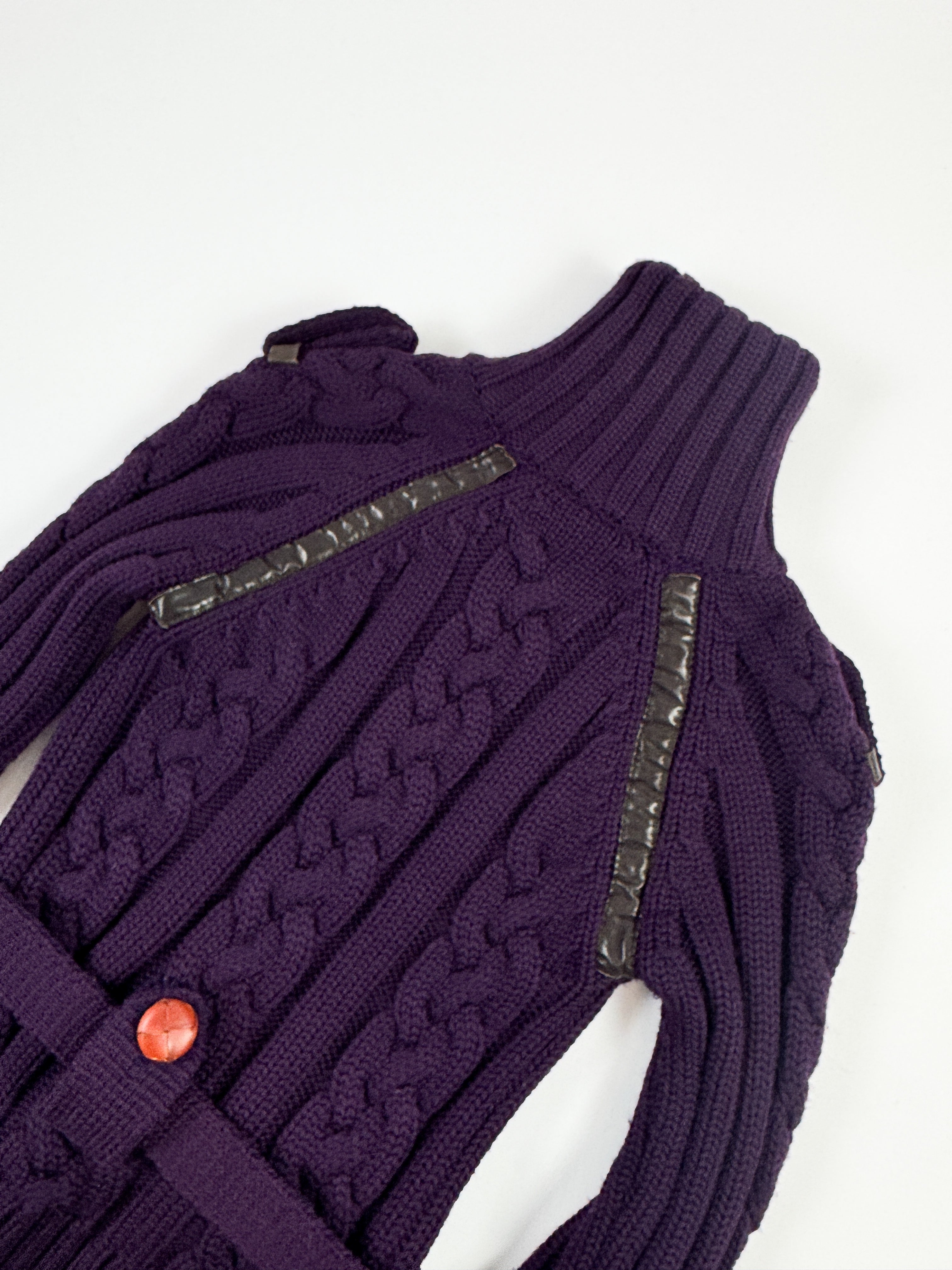 Thumbnail ce63f740-a5ef-48bc-a4e9-209b9d16ec5c