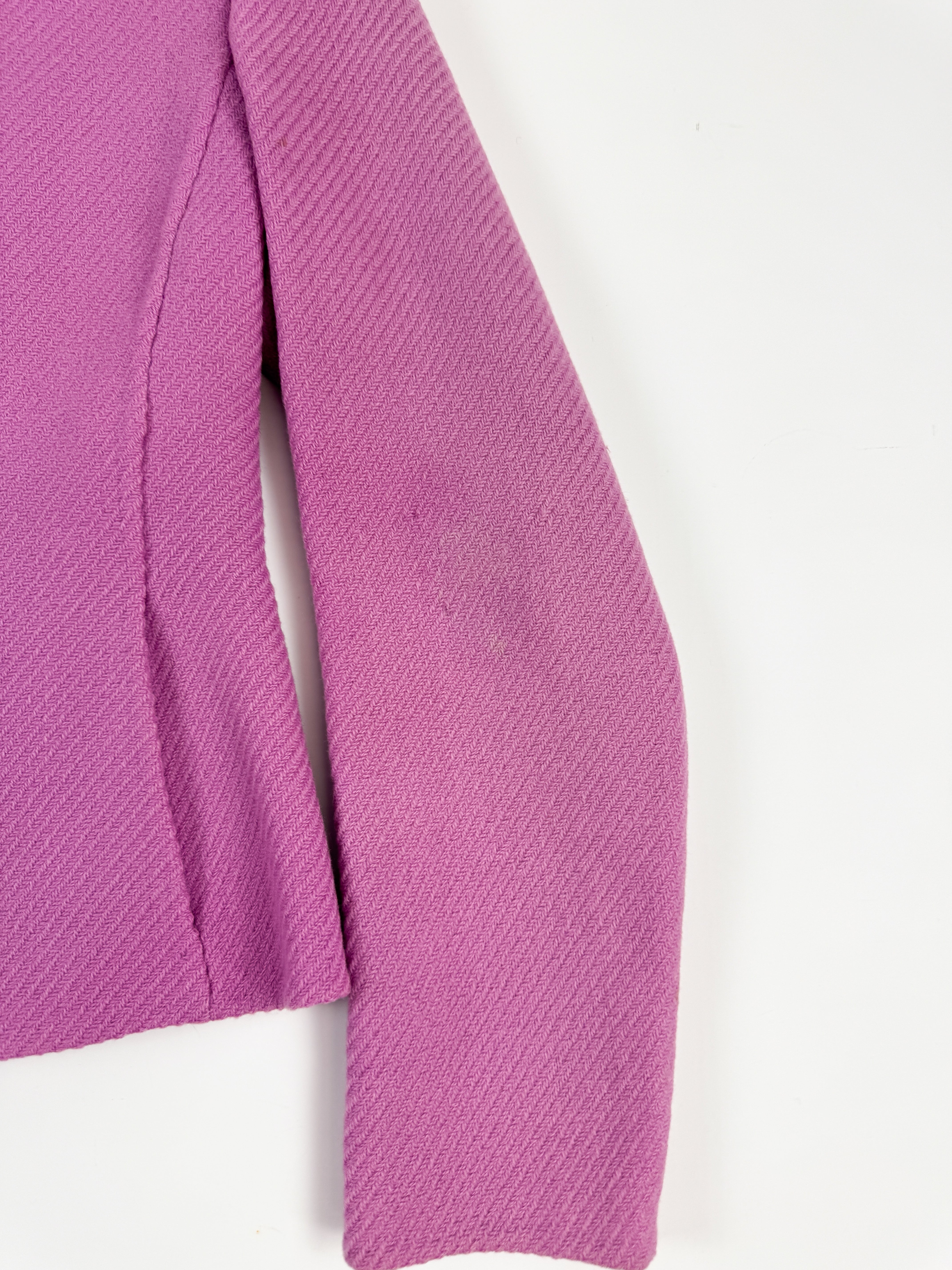 Thumbnail 763a5298-3e29-4ee7-bff1-82693a81dbe4