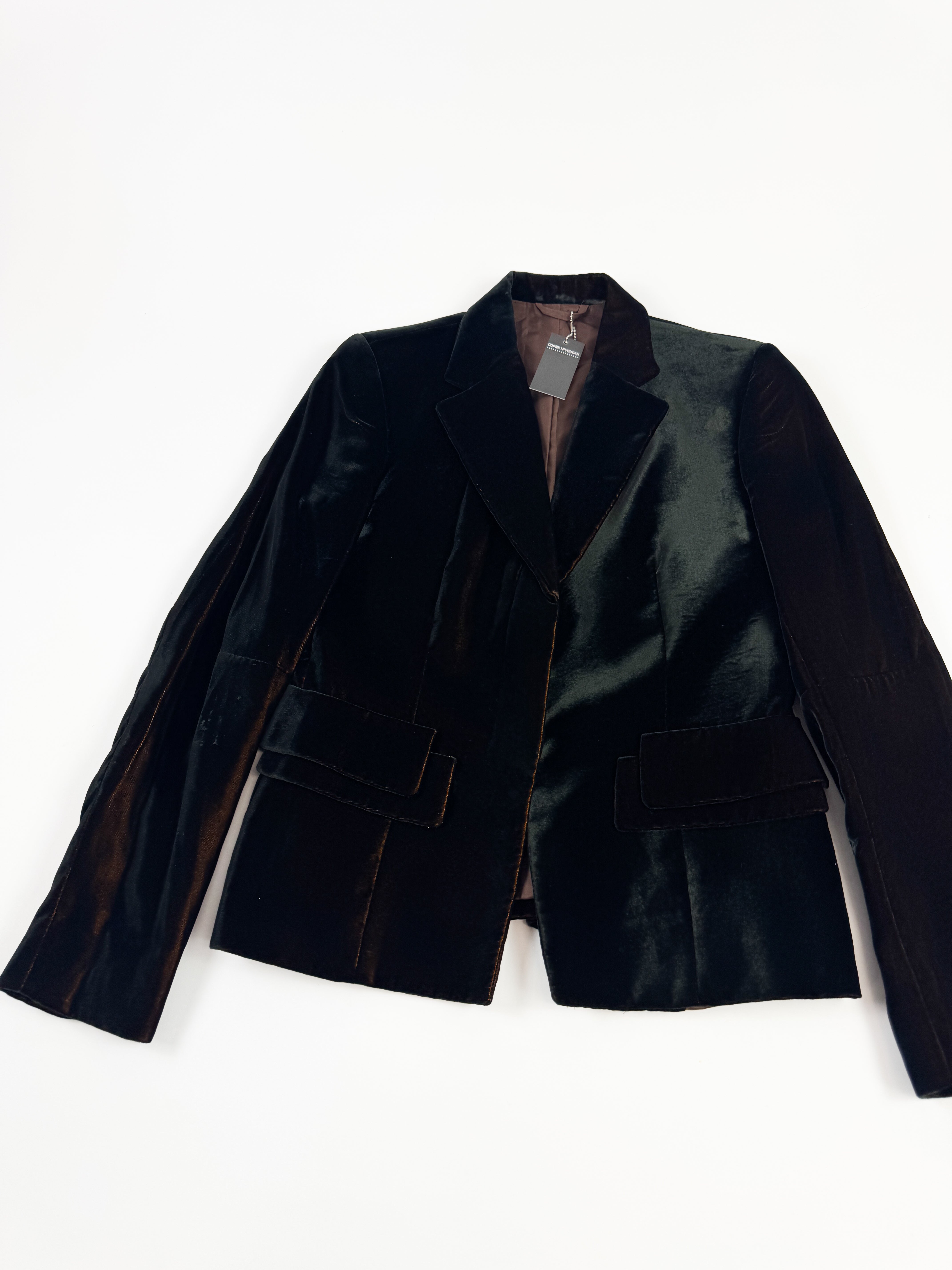 Thumbnail 78019225-4cdd-4c8d-8f30-47f0e457779c