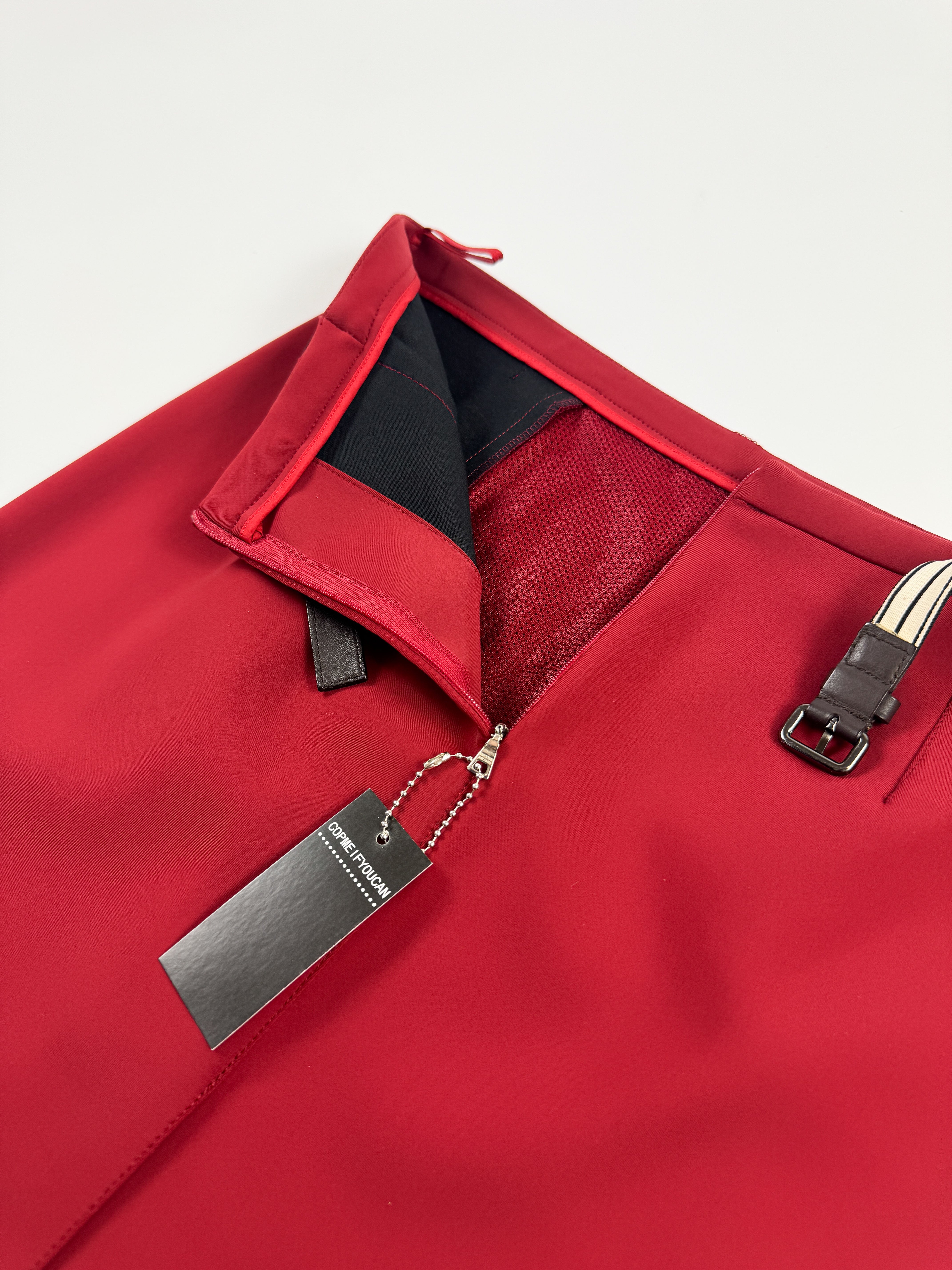 Thumbnail fc3ac1de-1efc-4cd8-ba95-841d9d1726bd