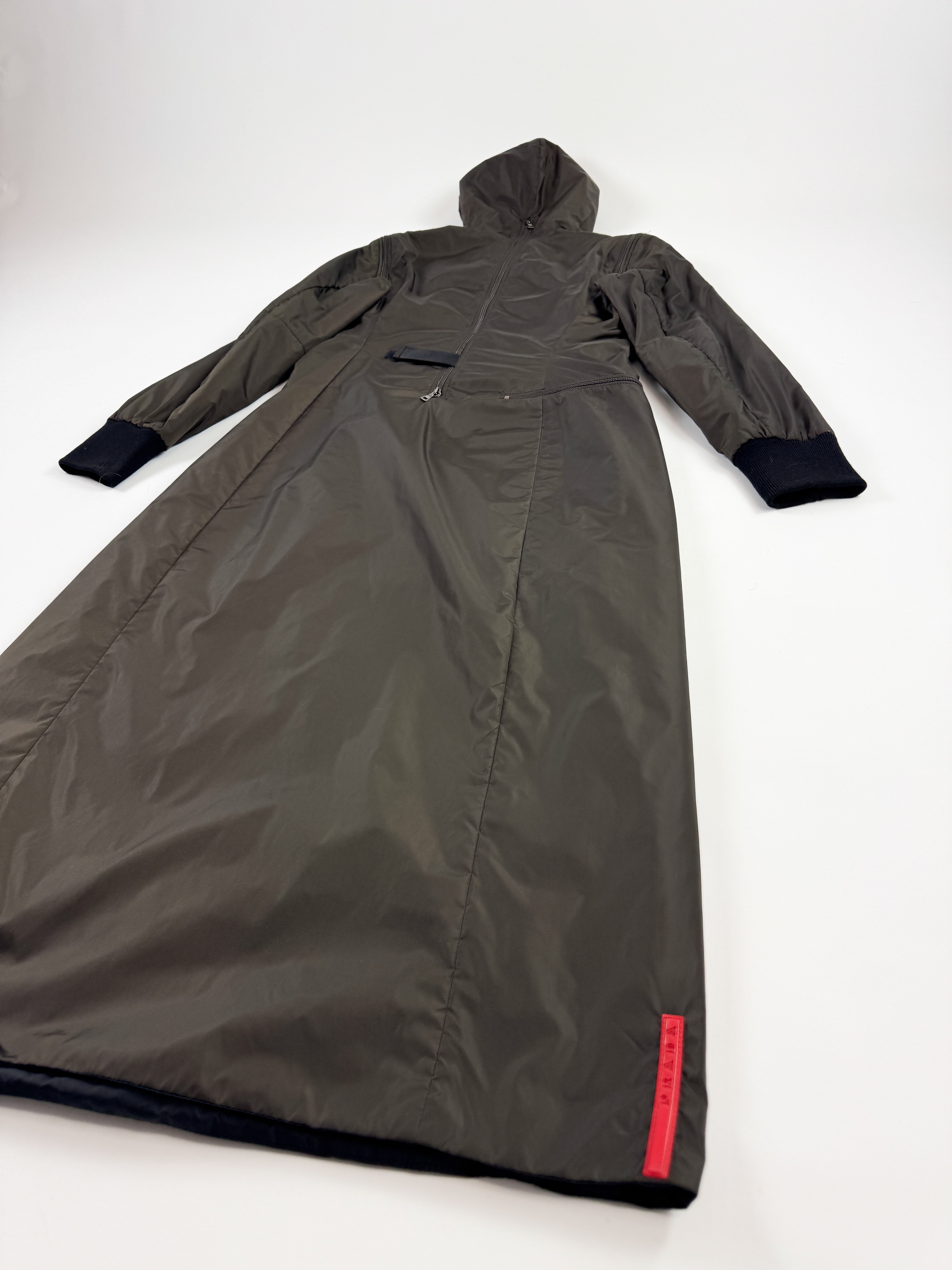 Thumbnail 9dbaba6d-e879-47f8-a777-eb09a2d88c8e