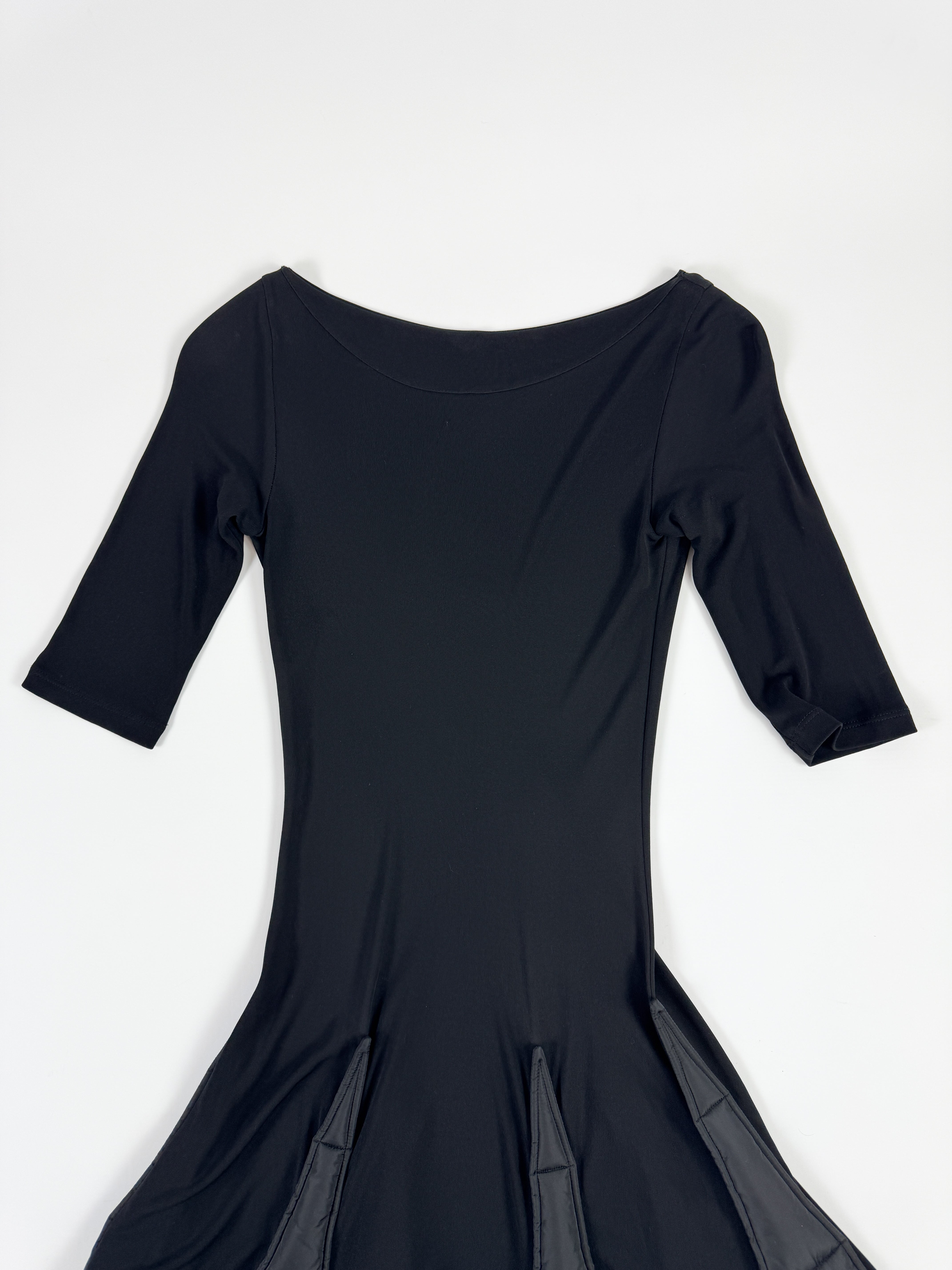 Thumbnail 356966f8-88a0-4958-9293-50737cf386cc