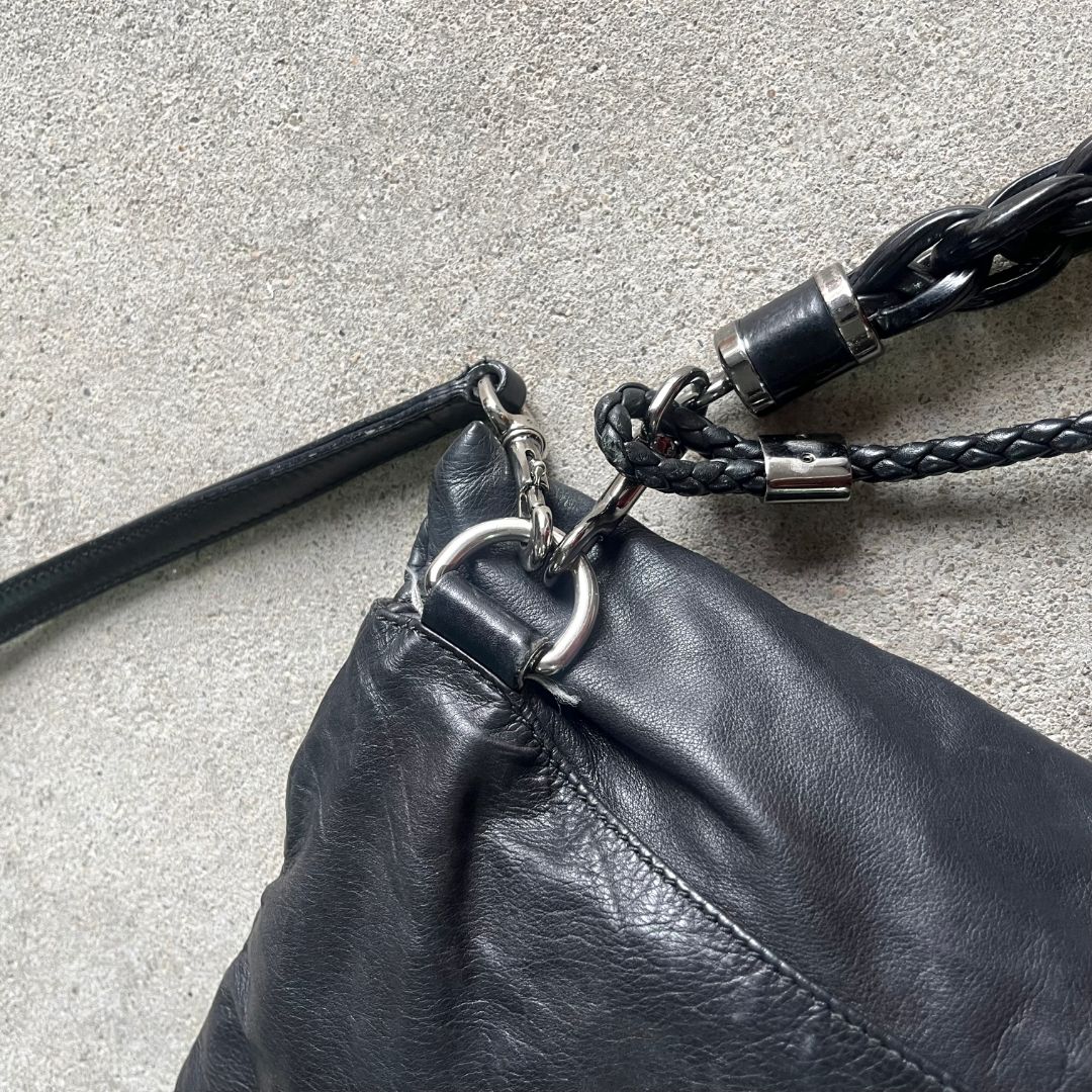 Thumbnail a429968f-9625-4f21-93eb-8360161b7d32