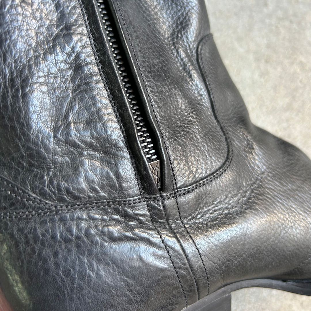 Thumbnail eba2c7ed-417c-448f-9b1d-f1efc24f1105