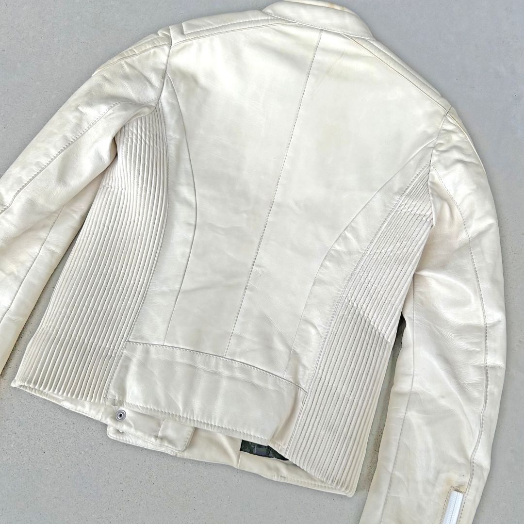 Thumbnail 8ee5785a-ed86-416d-b2f5-b34264f31a4a