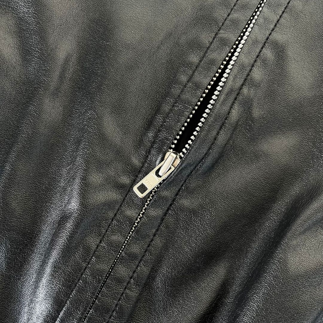 Thumbnail b2ea46be-bdaa-4295-8bf6-a6c3694051ac