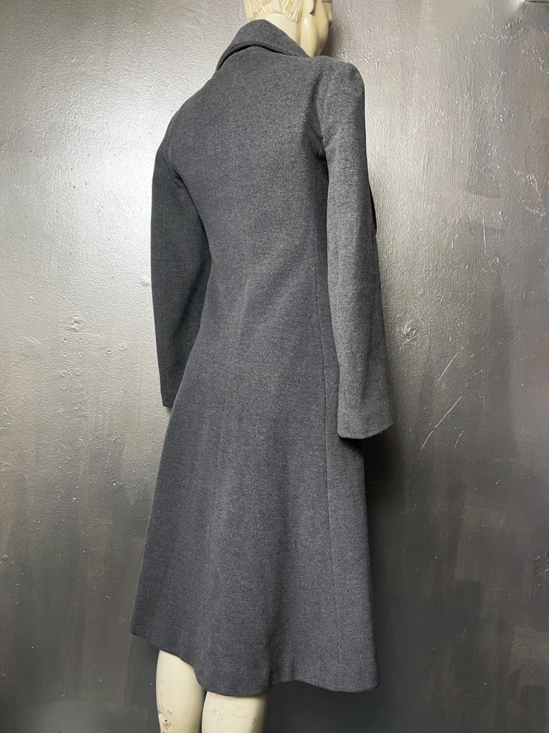 Thumbnail e17568fb-31c4-4c9d-a54c-116c3dc76992