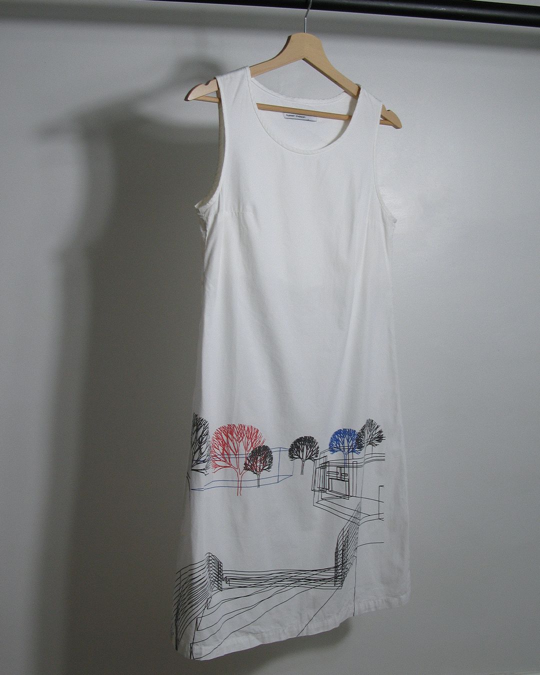 Thumbnail cf6f3631-251d-44f2-ac76-a2a763ba3ce3