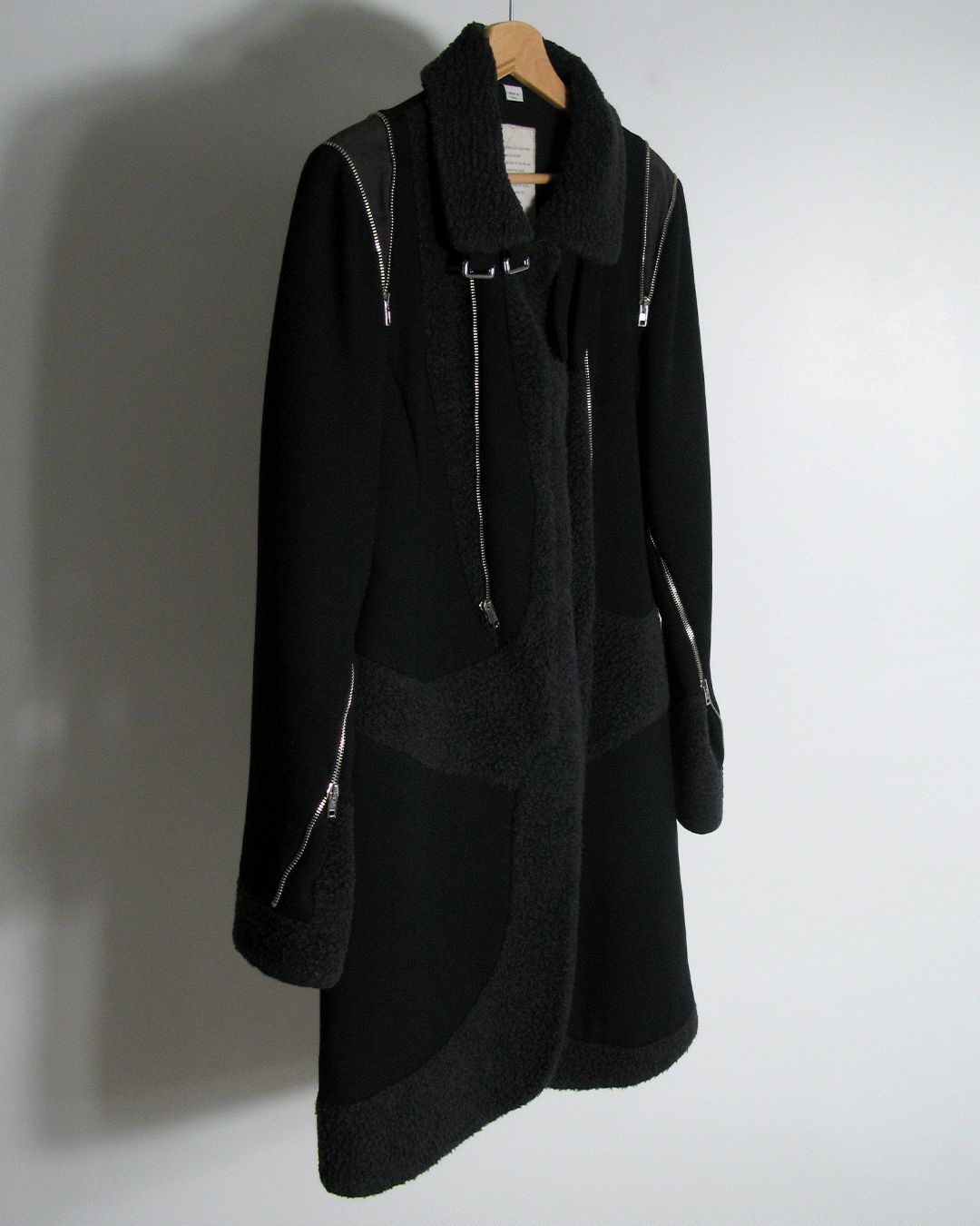 Thumbnail c287ea9c-7562-497c-99a9-d3efd31f7042