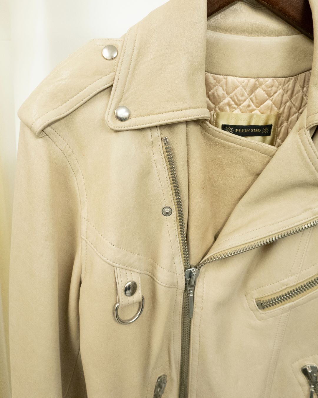 Thumbnail 704d7821-59a5-4d75-90ac-de5486fe2475