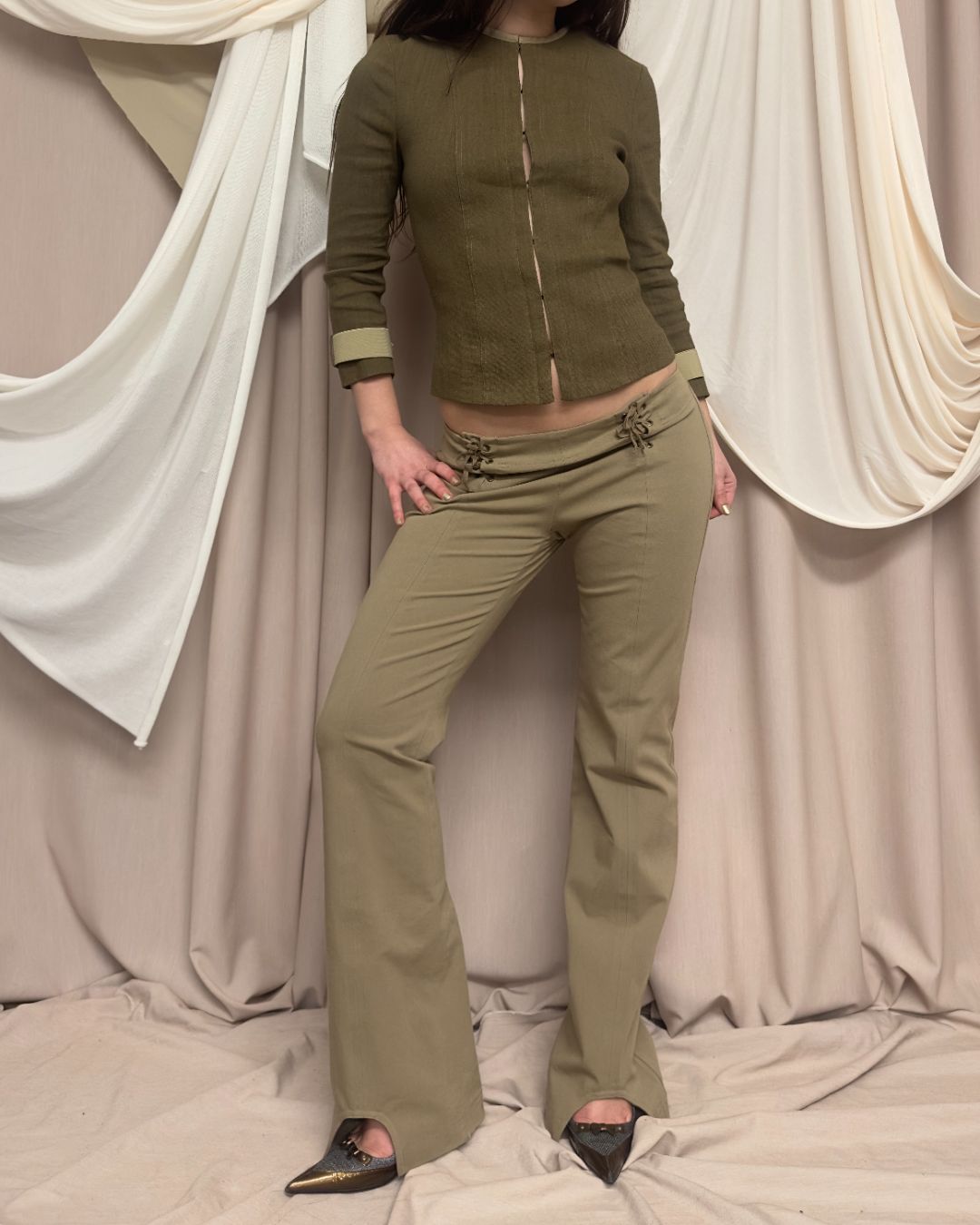 Thumbnail 429abd96-6403-4224-8b68-b0946f080f92