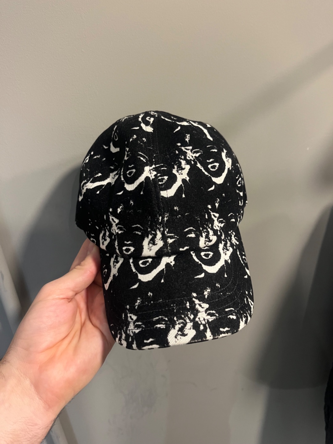 fe2cbb9b-f211-4428-9faf-bebb840d011d