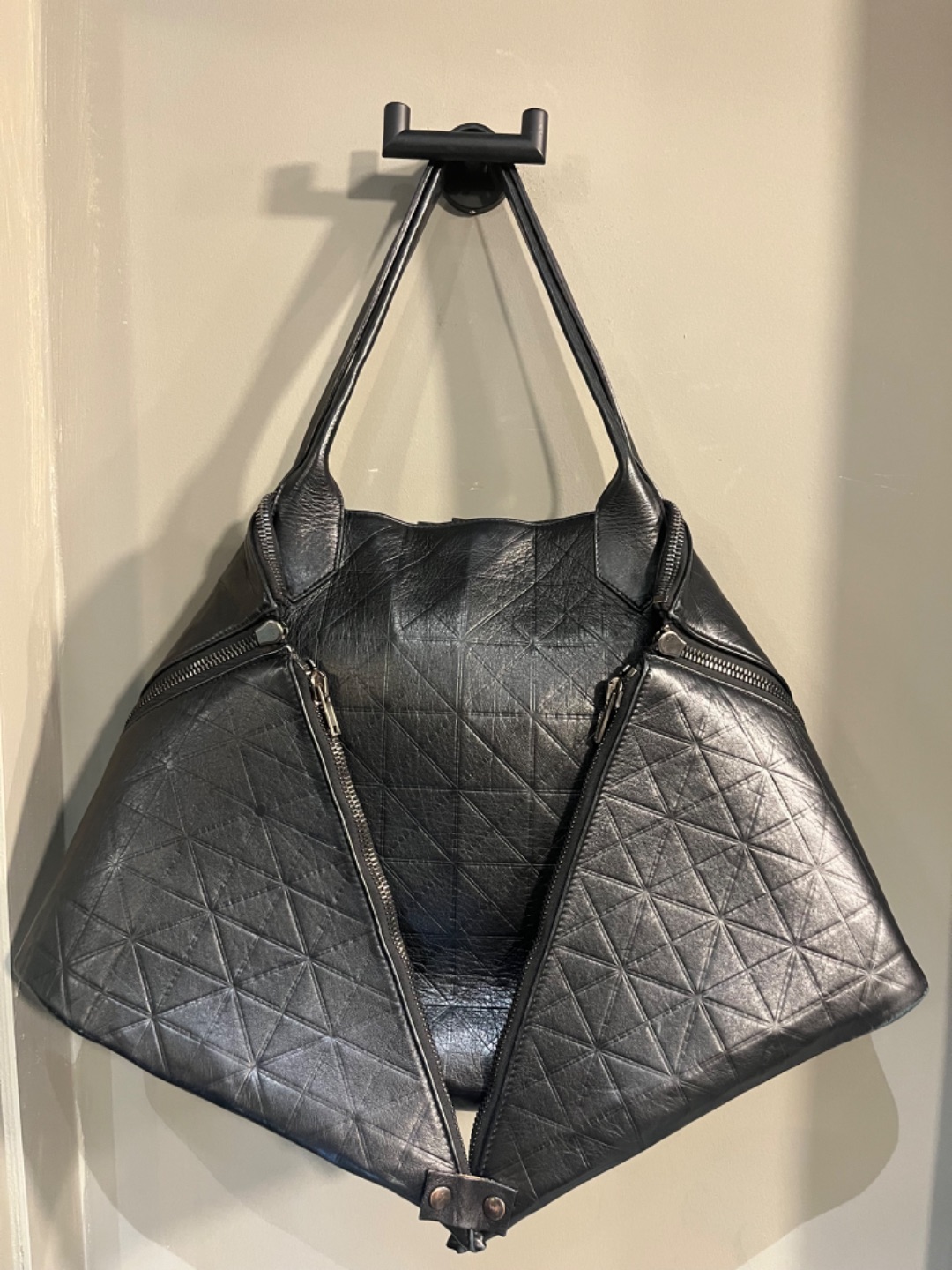 fb24f0ce-0d61-49d5-9c44-56e9d8517e37