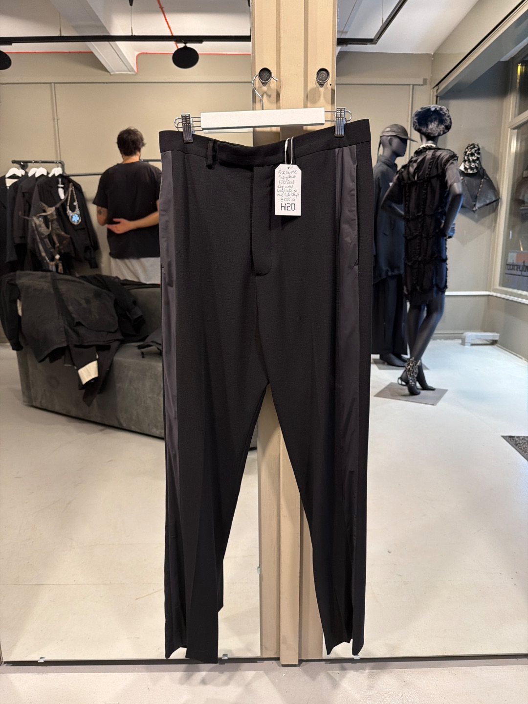 a9c53ad6-1173-483a-ad99-972afcf0ee77