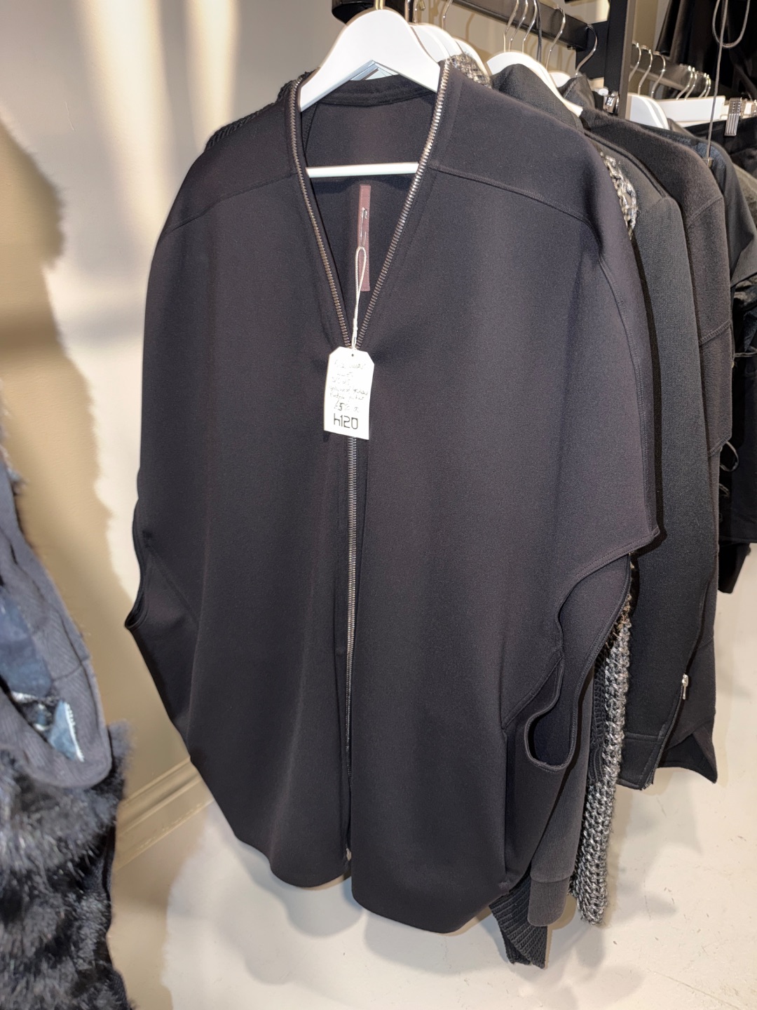 fda6549e-bebf-41dc-8df5-66f70efddd60