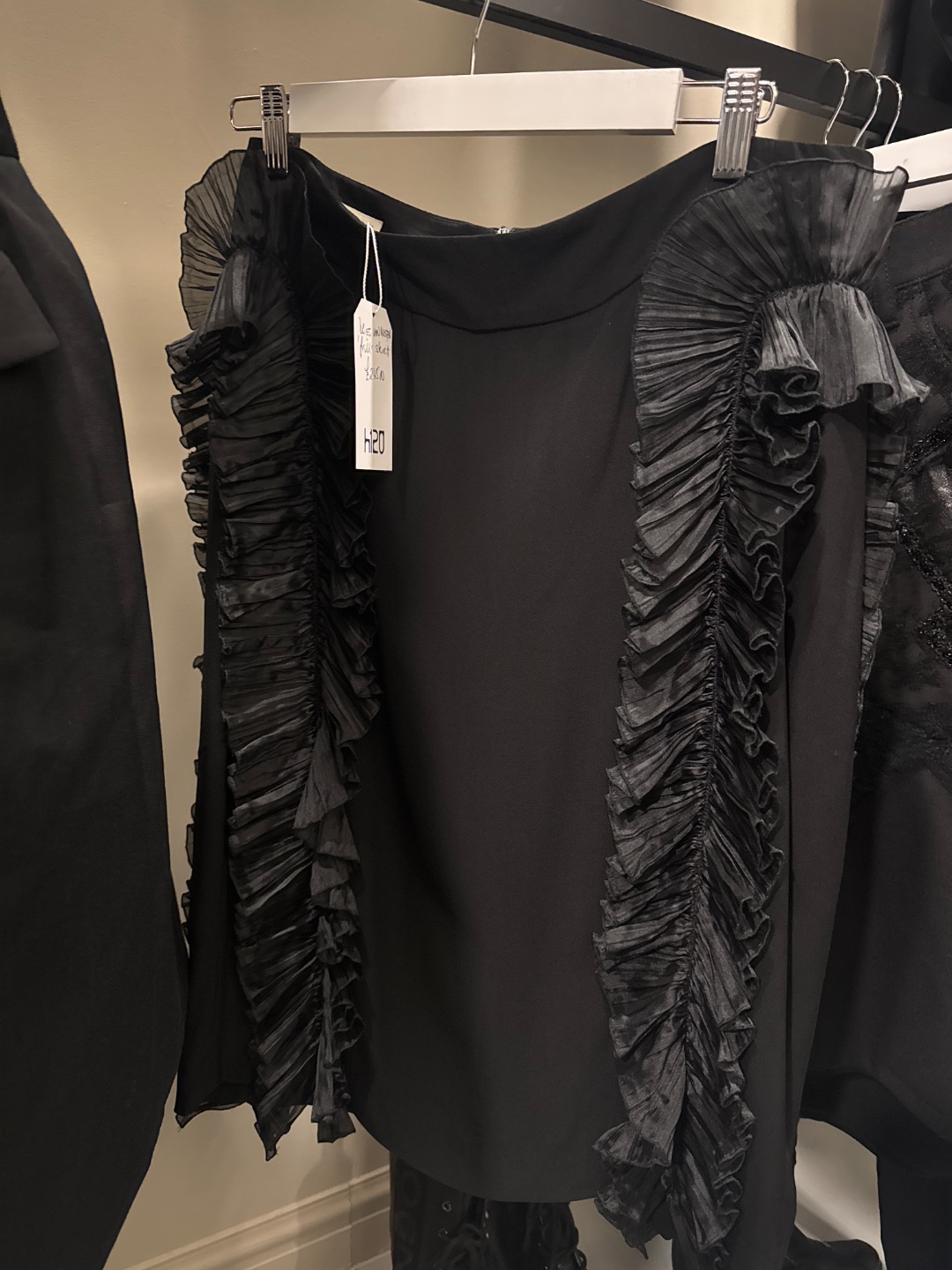 fe11427c-38d5-4617-a7a1-5535b8794952