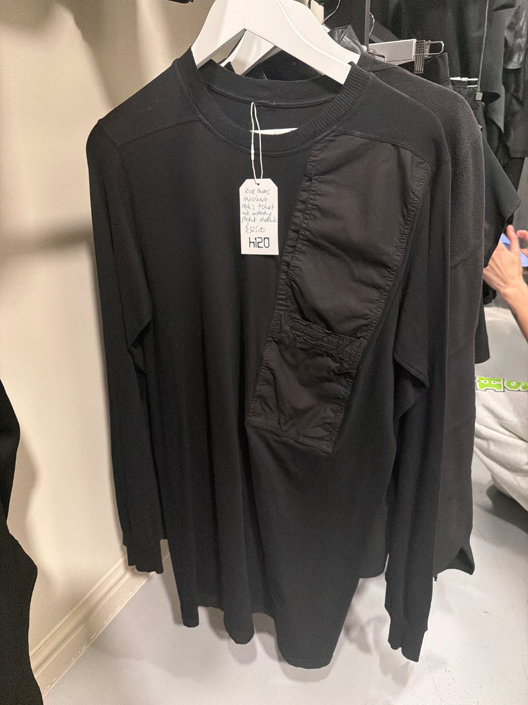 01378363-3606-4124-ad47-19caf55b3928