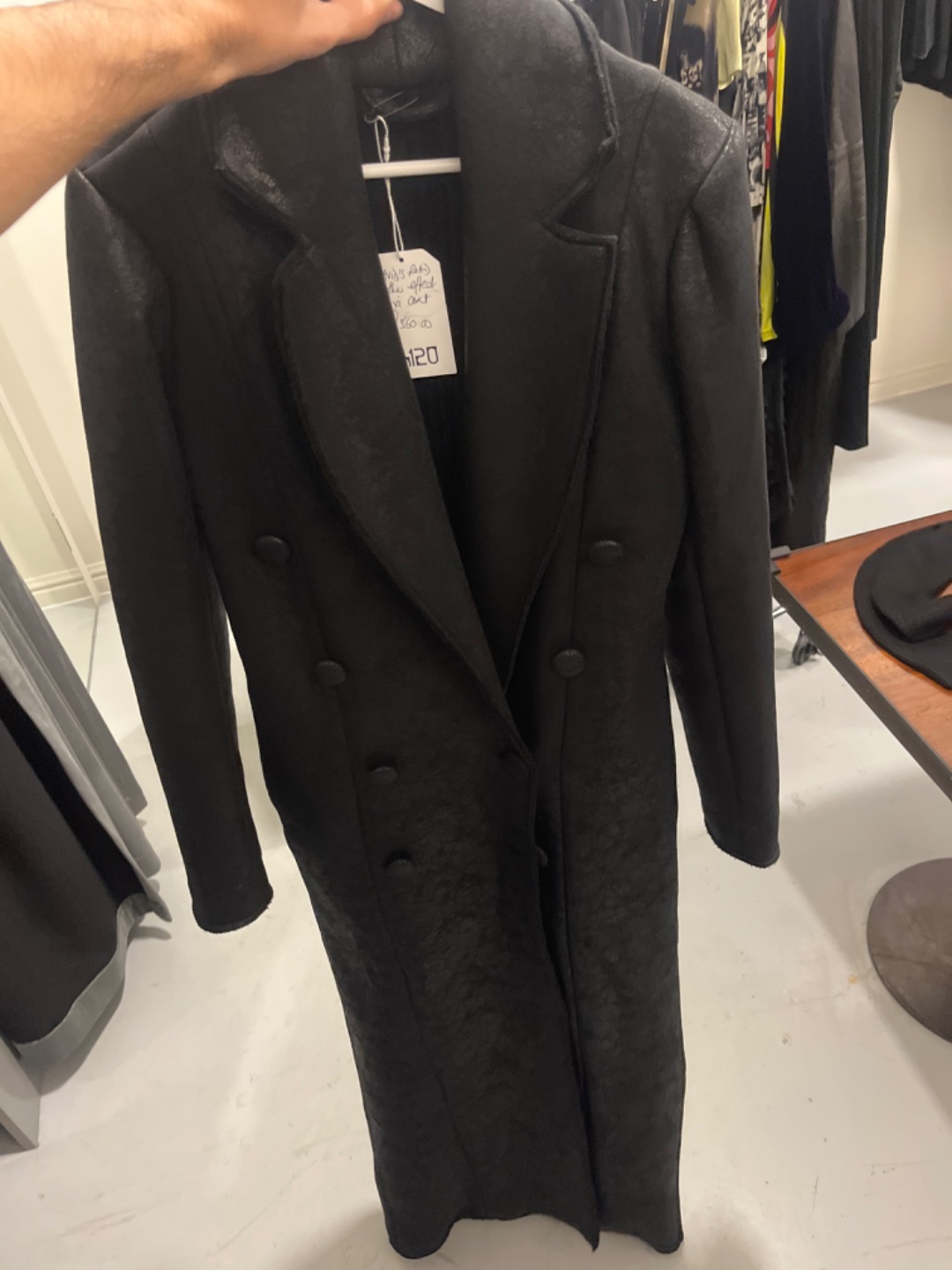 7d557af8-6062-4190-93ed-06ff034fcaa5