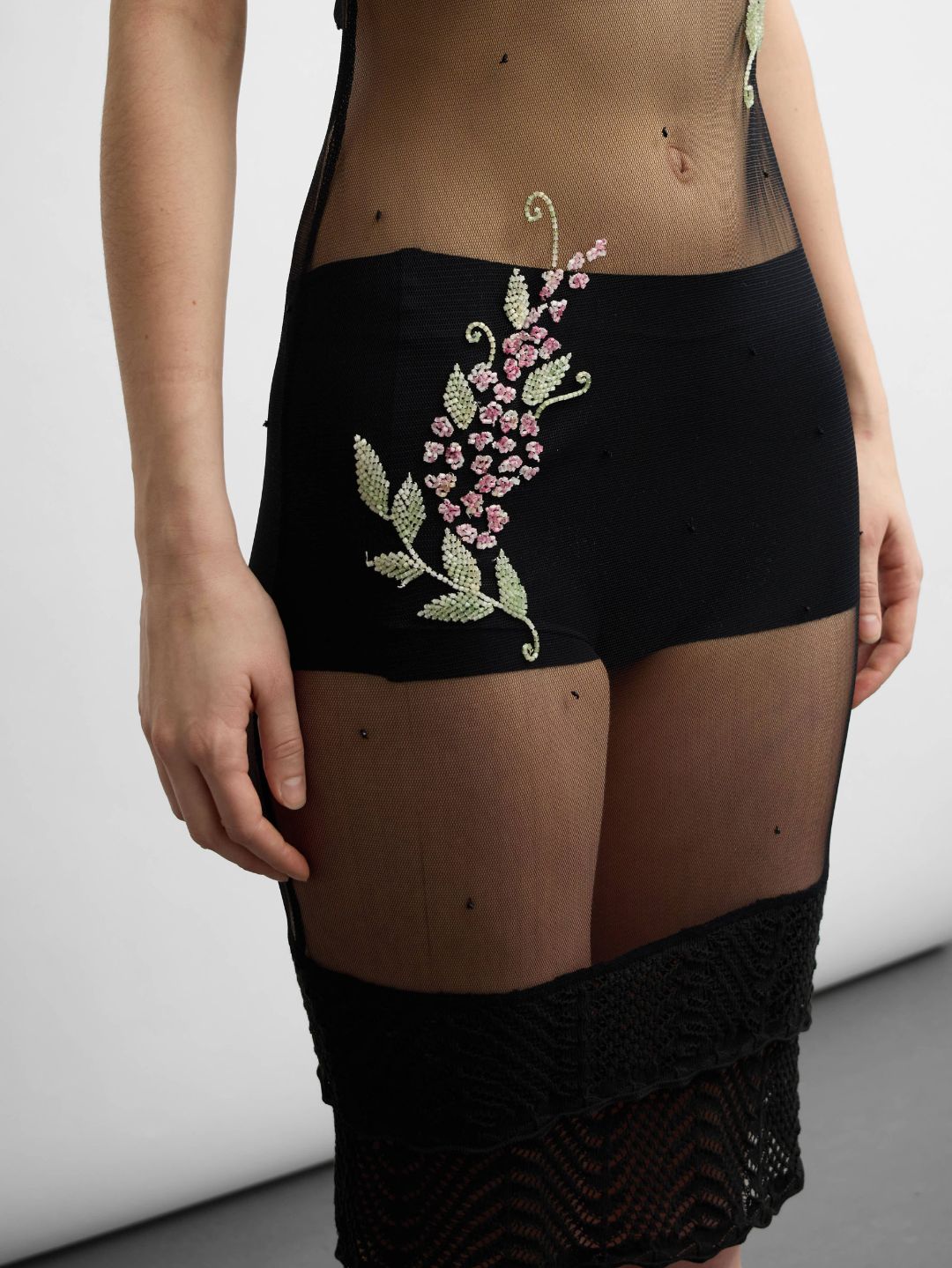 Thumbnail f9c6b85d-bba1-4e77-9f18-0812a655f53d