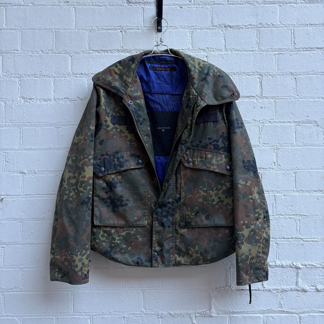 Thumbnail 6cf08cce-8722-4039-bc66-ac2508507f0a