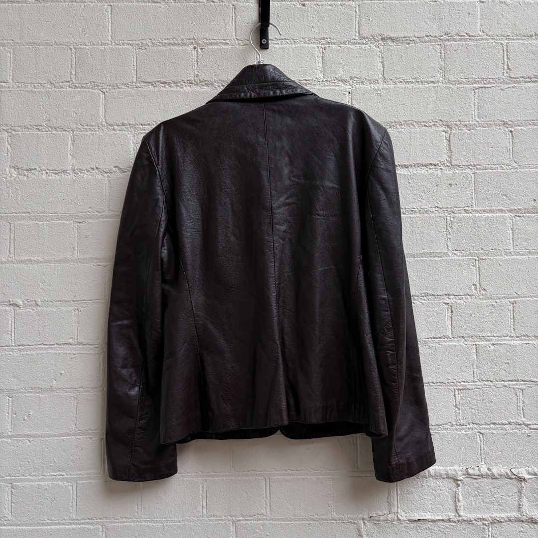 Thumbnail 687d76e9-bbf8-4abd-a86d-065fdbcc353e