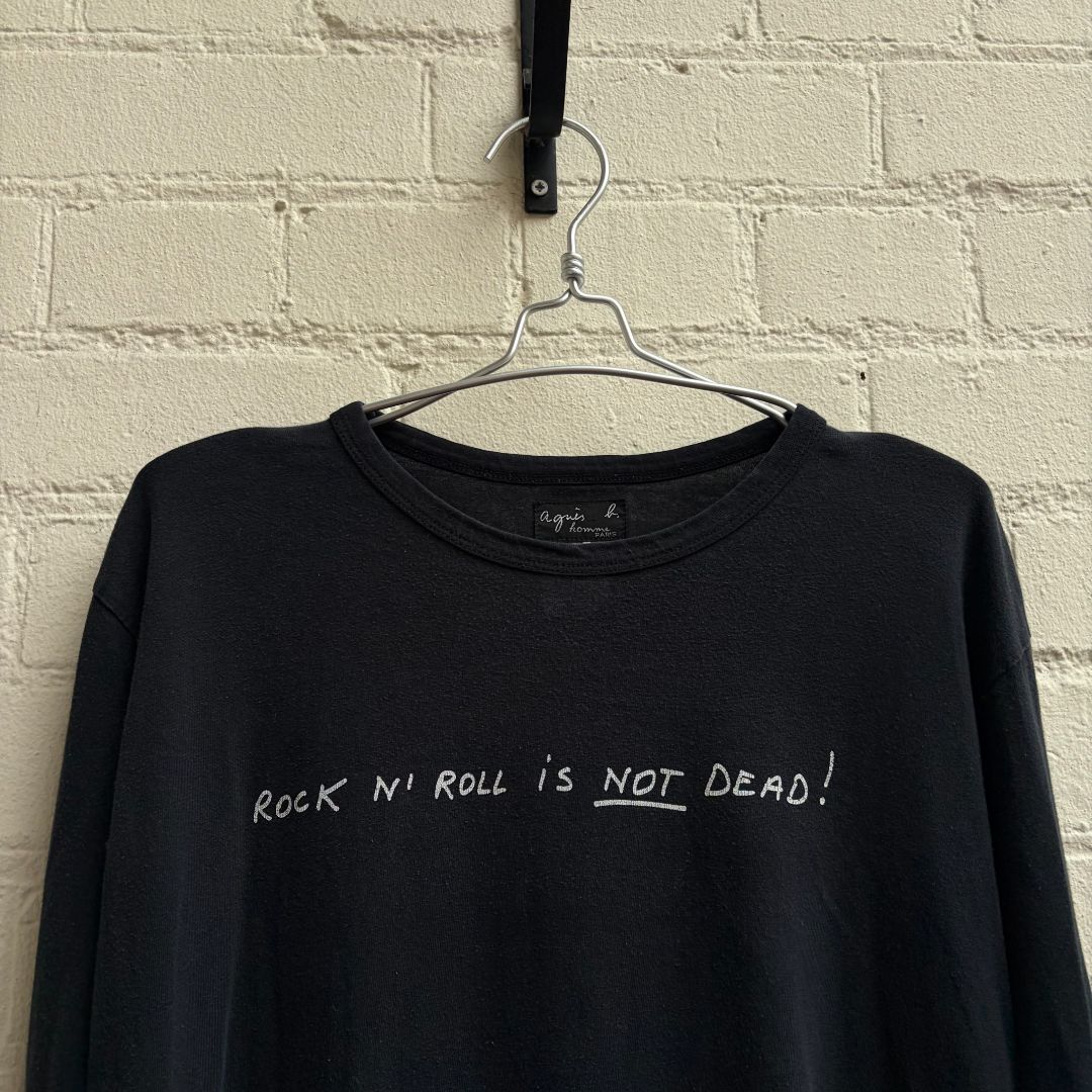 Thumbnail b3bc43ef-8346-4a90-9e99-4a1a3a68cd4e