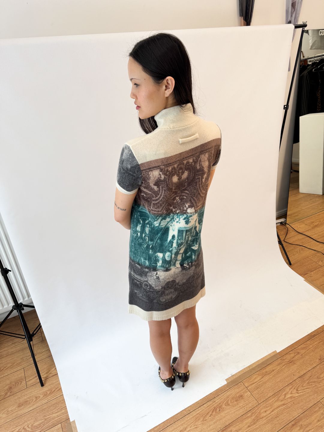 Thumbnail 01f6f00f-60f0-4957-be1c-8a8254fa5757