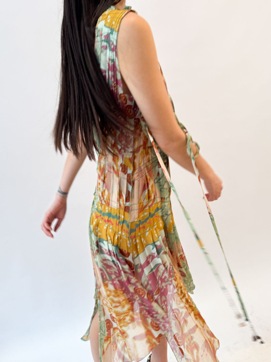 Thumbnail 61c632f1-9596-453a-89a7-81e6141362e0